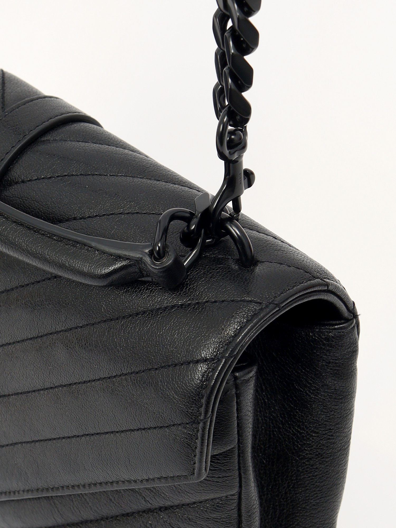 Saint Laurent College 7