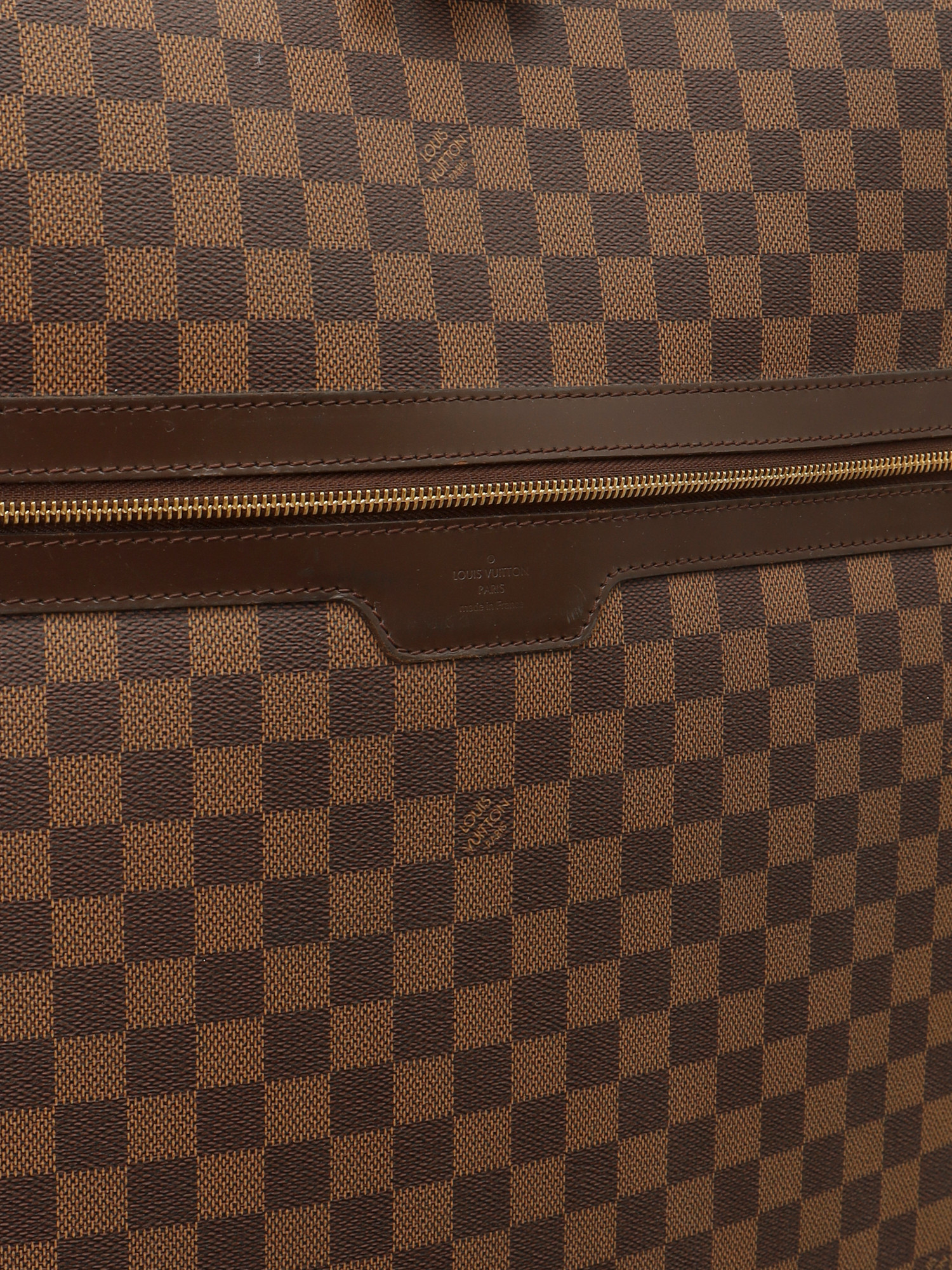 Louis Vuitton Pegase  5