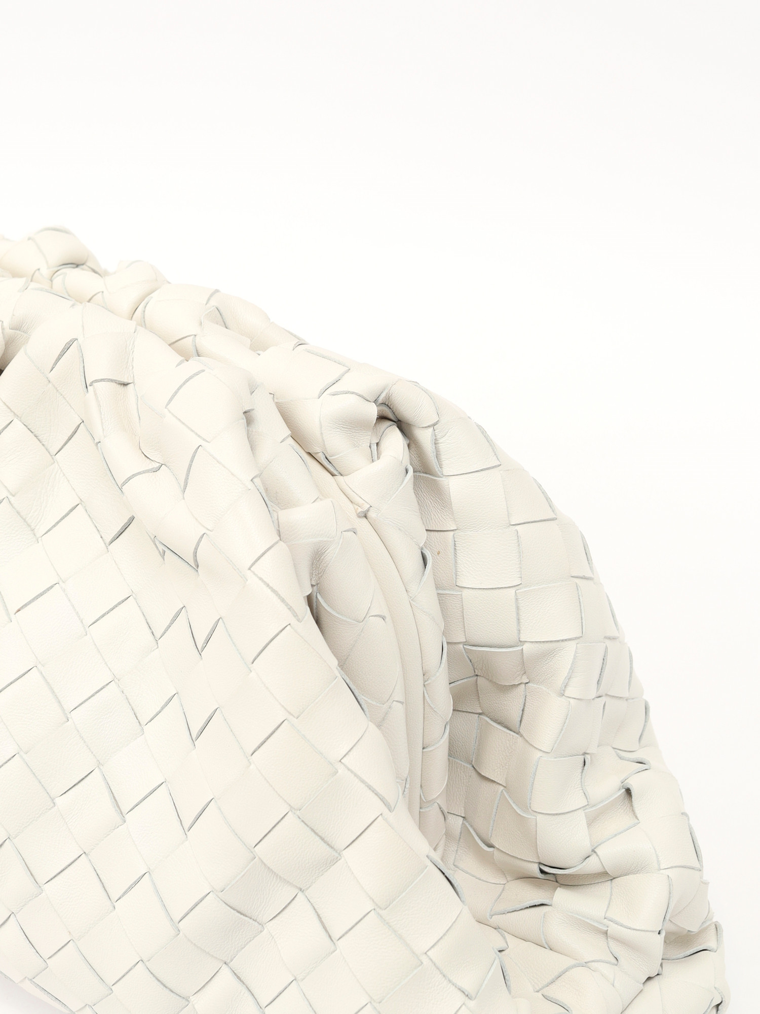 Bottega Veneta Pouch 5