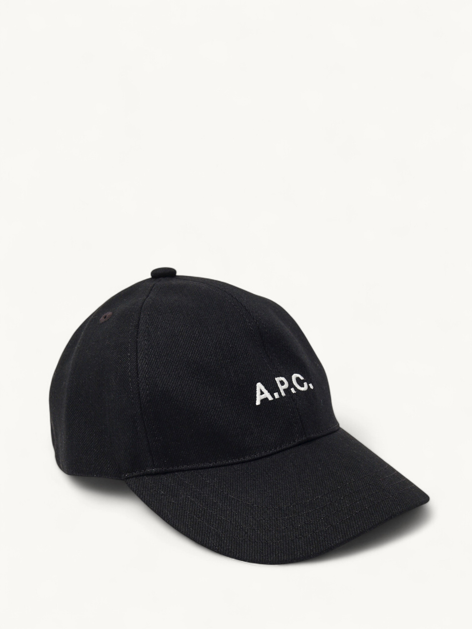 A.P.C. Cap 3
