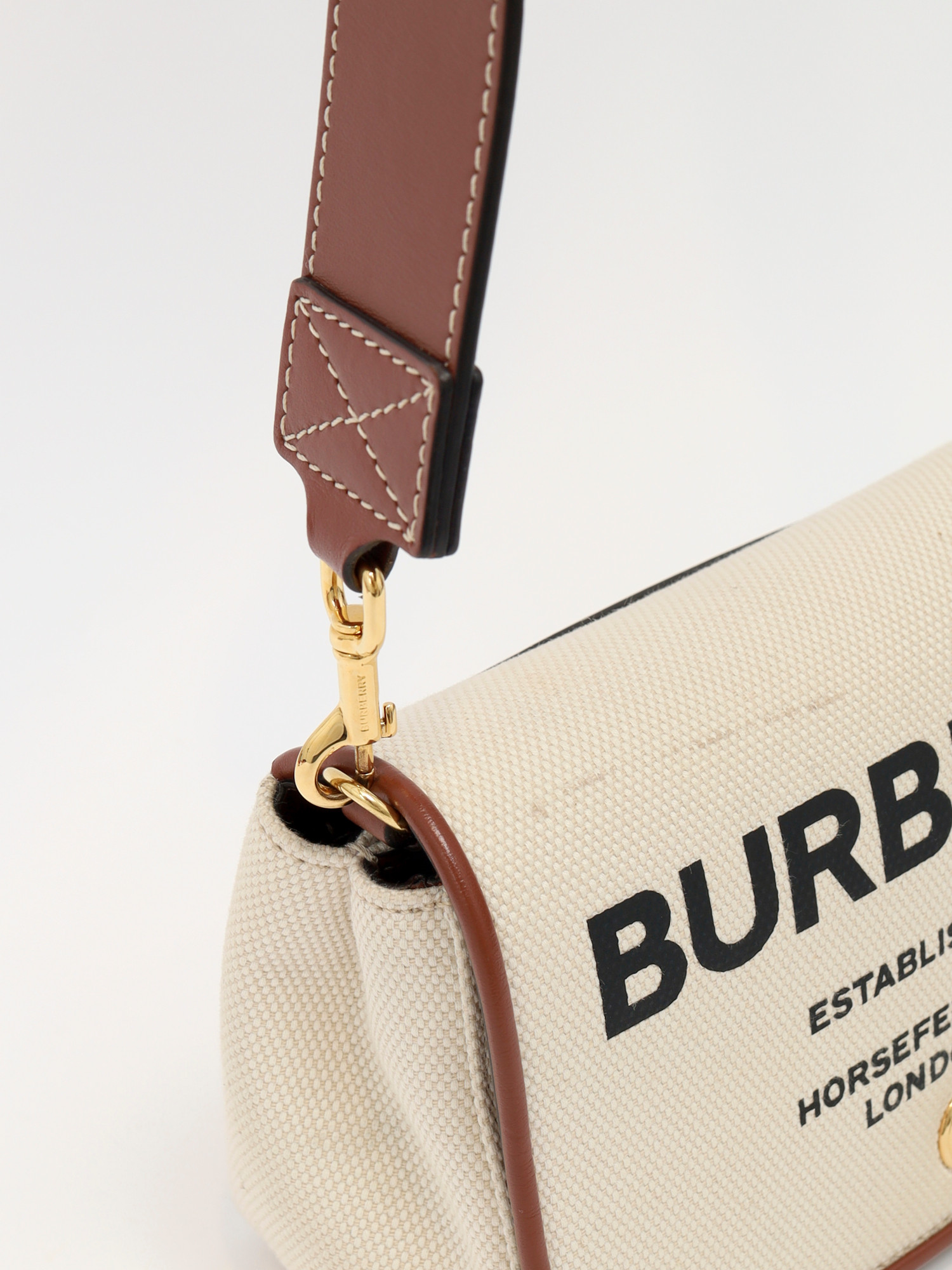 Burberry Horseferry 6