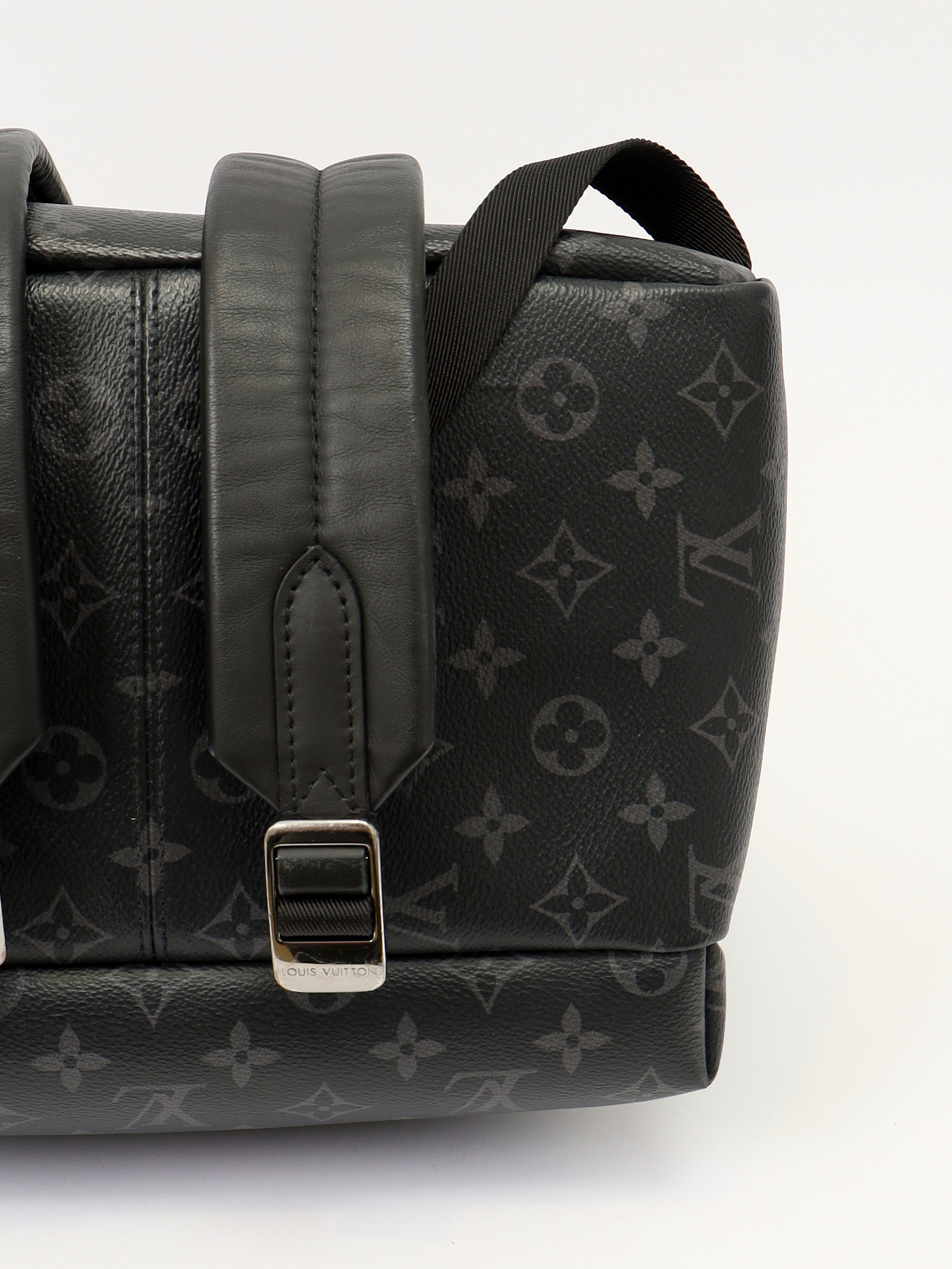 Louis Vuitton Apollo 8