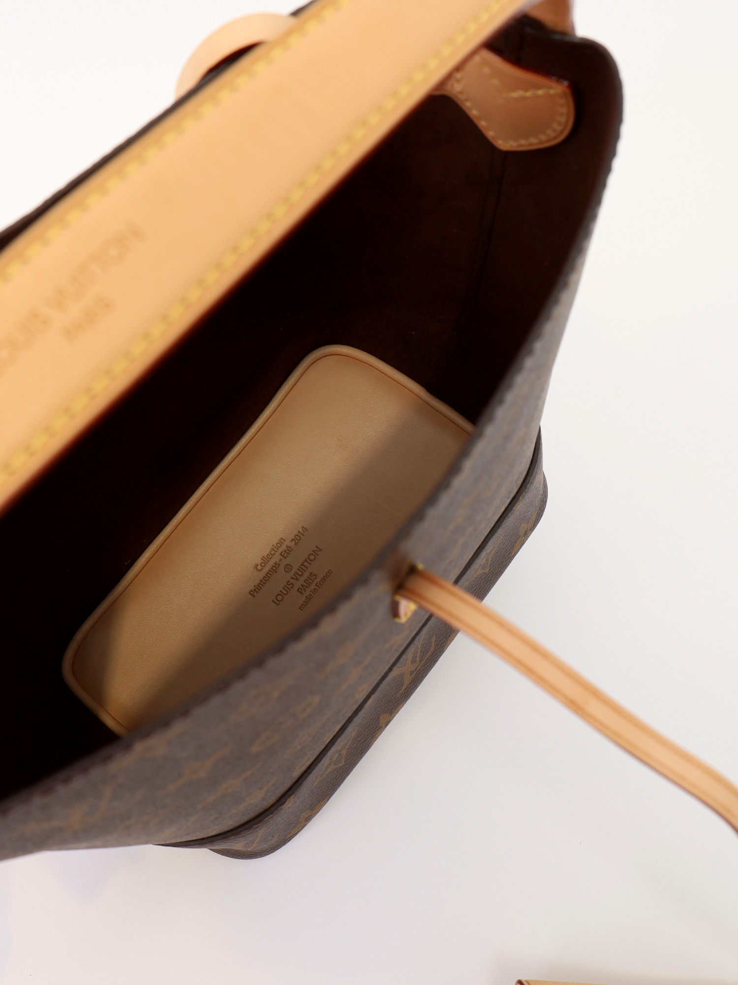 Louis Vuitton NeoNoe 11