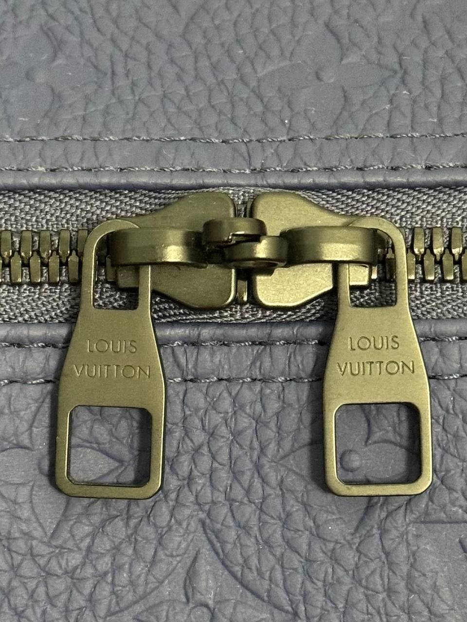 Louis Vuitton Keepall 8