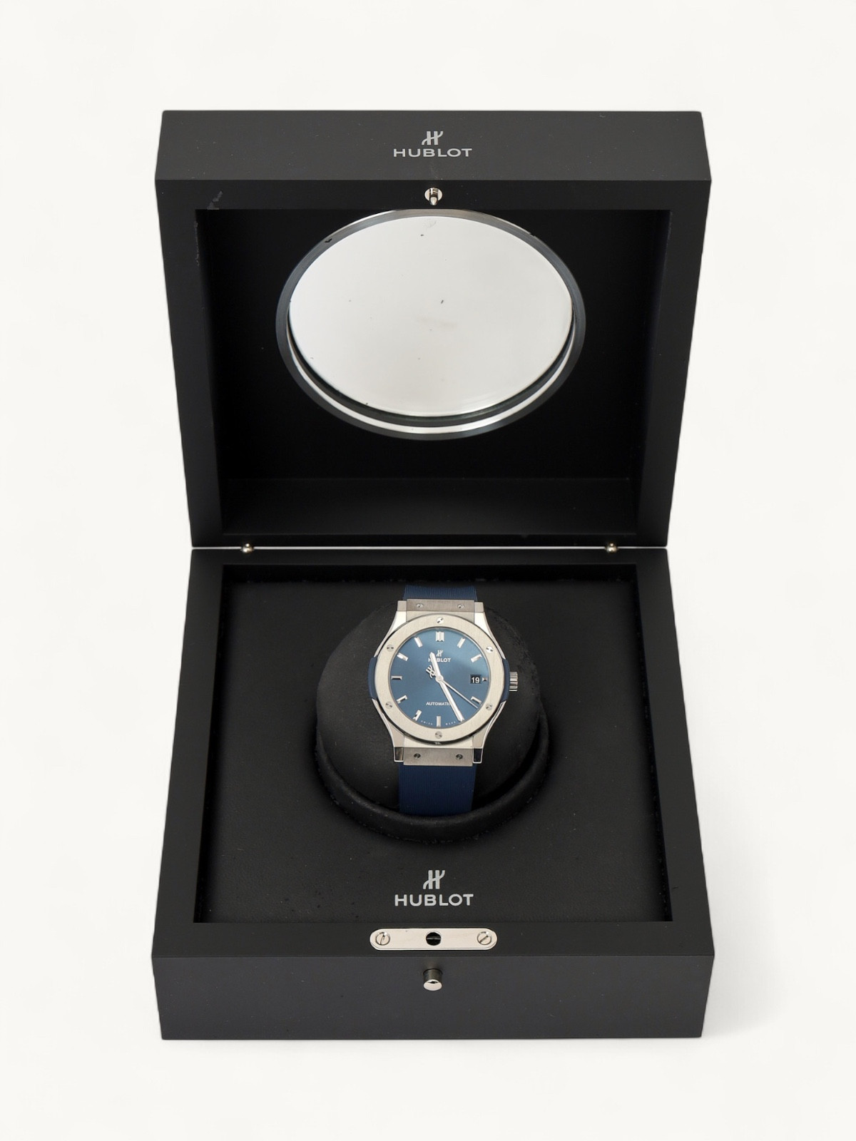 Hublot Classic Fusion  7
