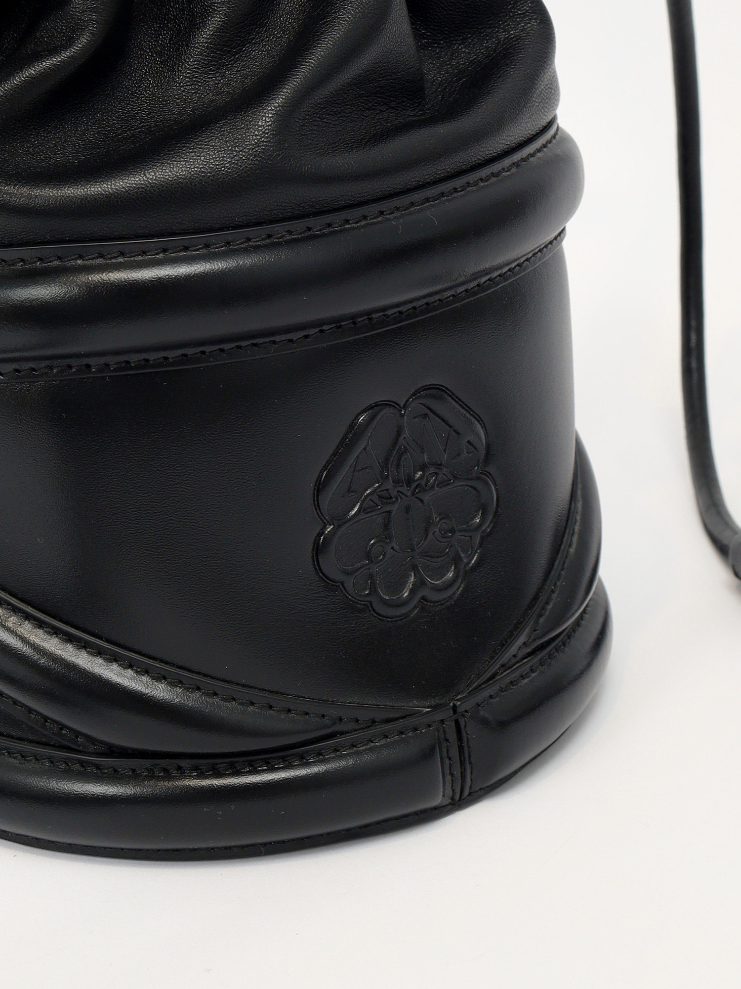 Alexander McQueen Soft Curve  7