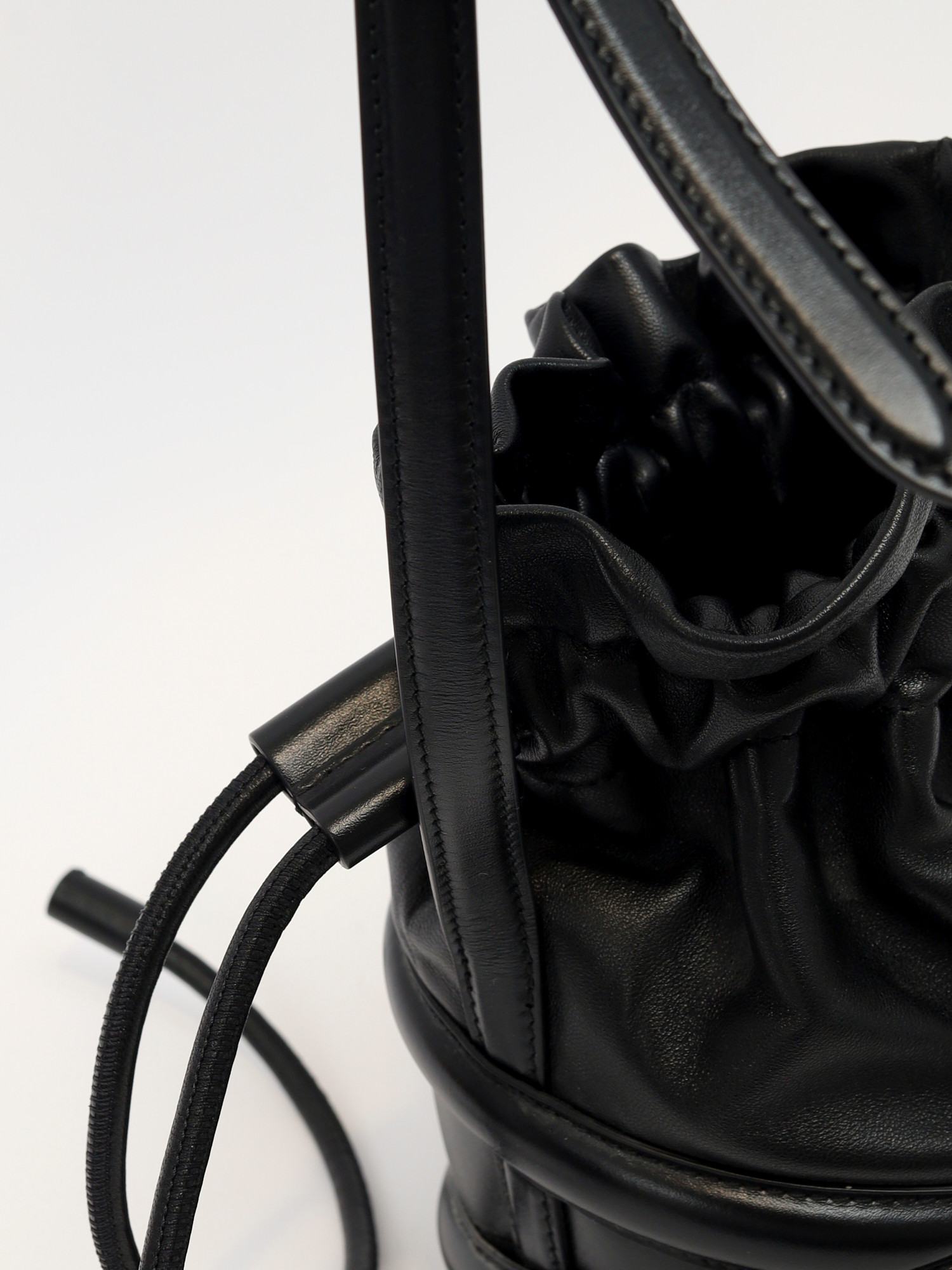 Alexander McQueen Soft Curve  8