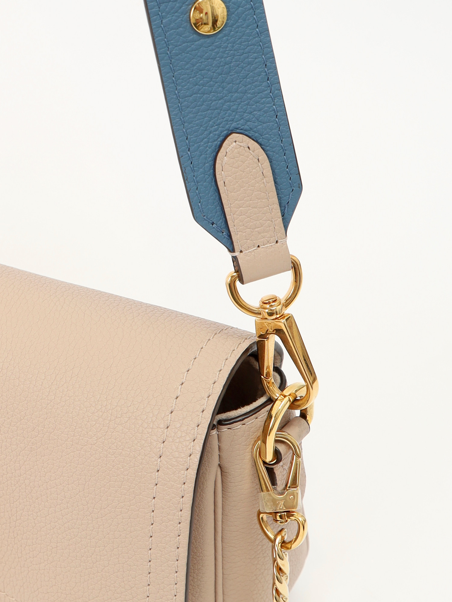 Louis Vuitton Lockme 8