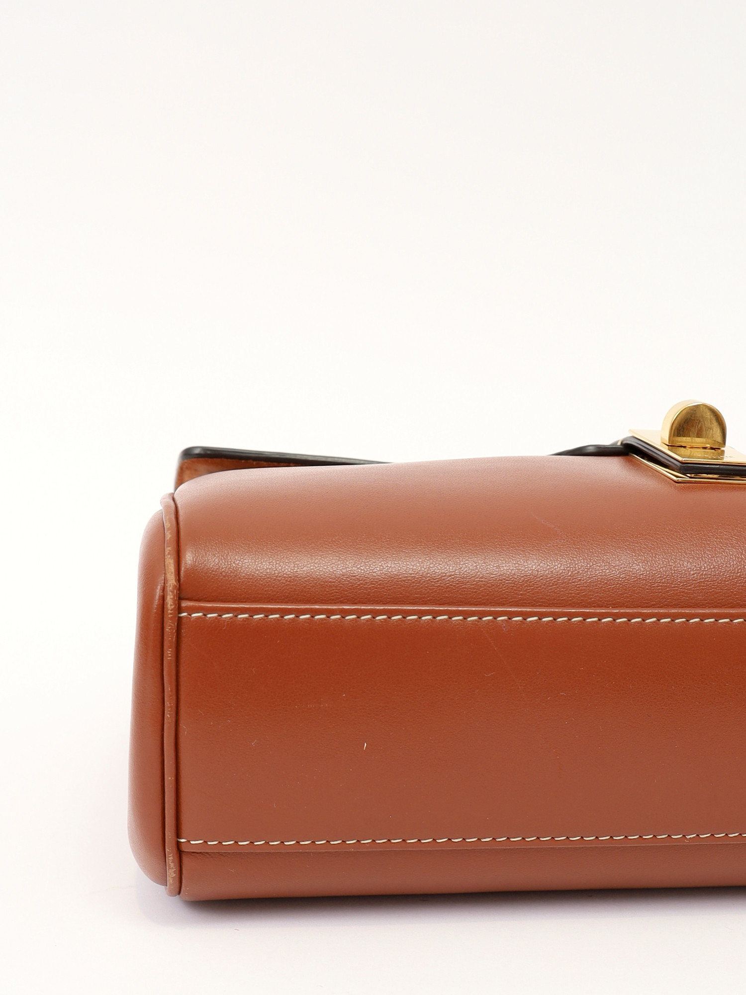 Celine 16 8
