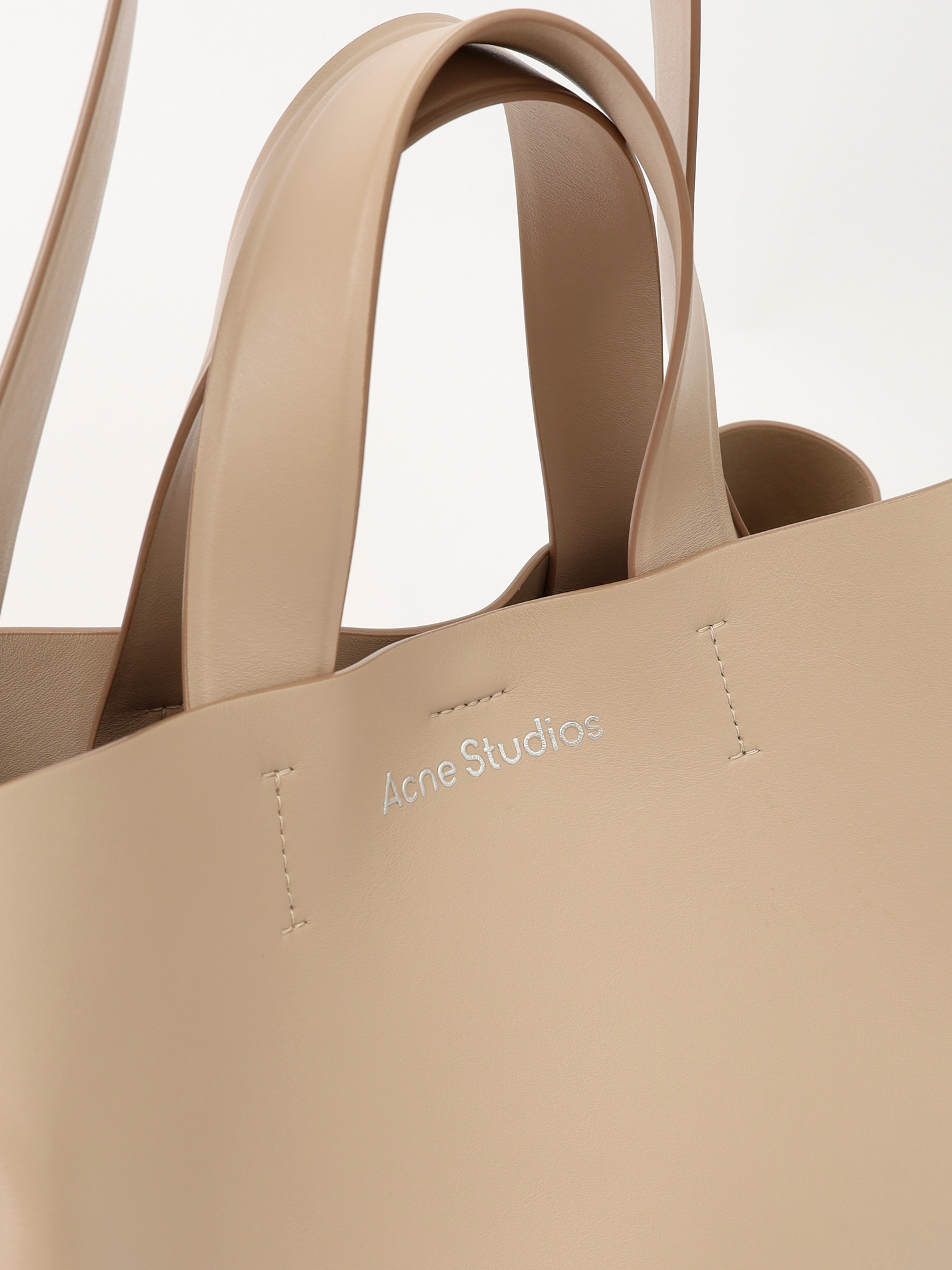 Acne Studios Musubi  5