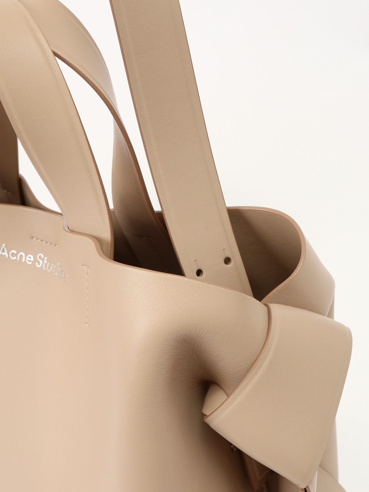 Acne Studios Musubi  7