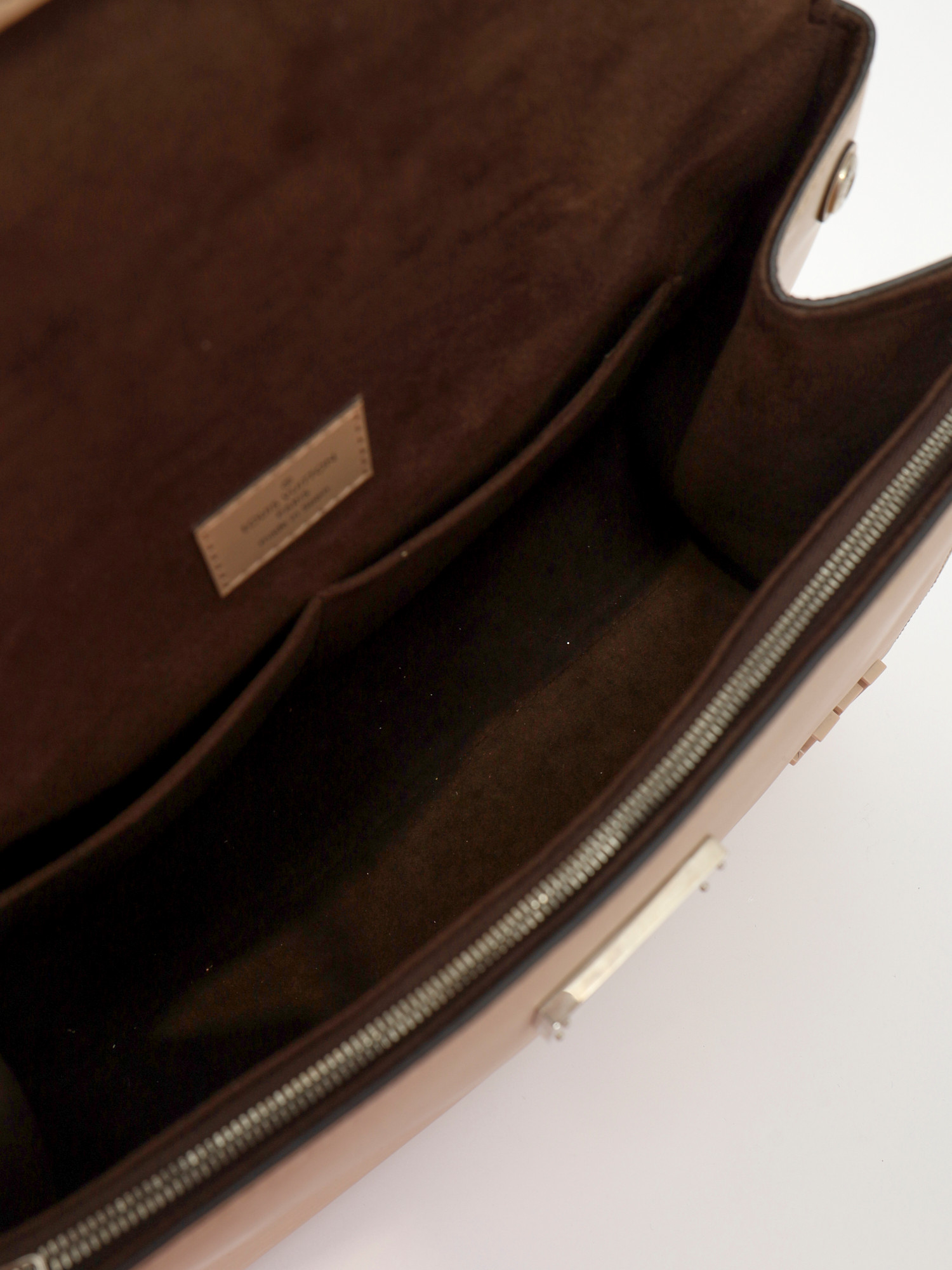 Louis Vuitton Cluny 11