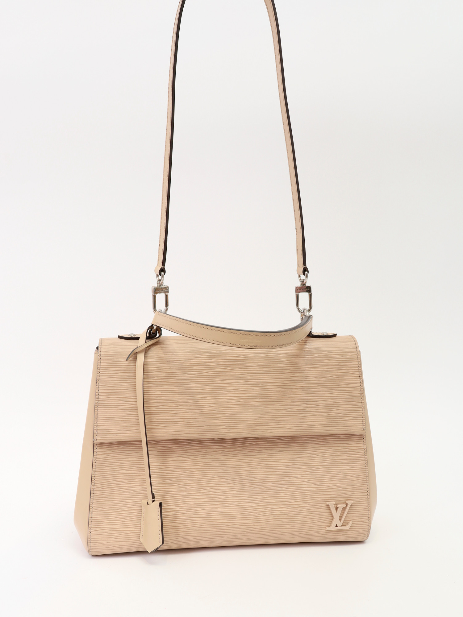 Louis Vuitton Cluny 4