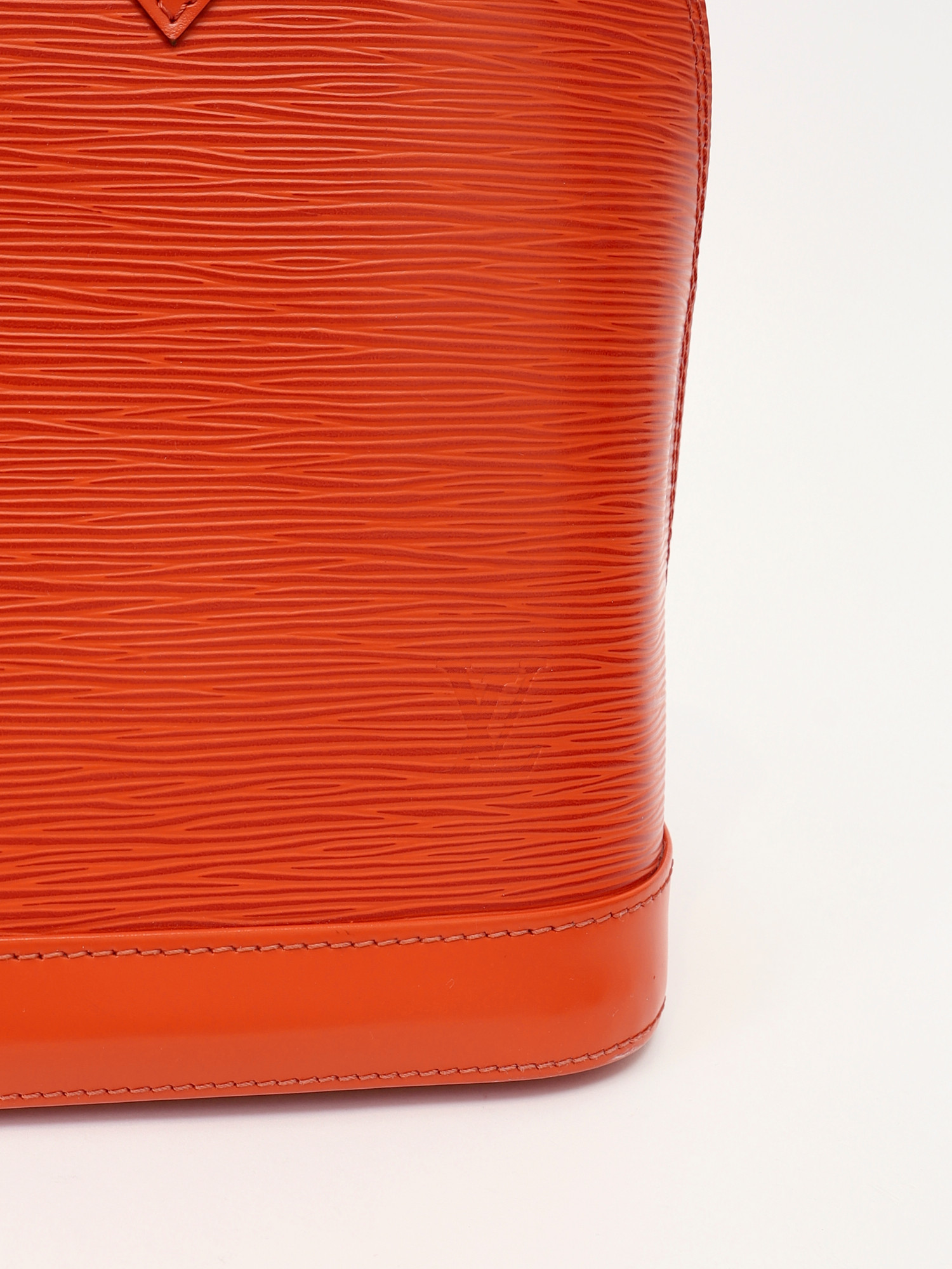 Louis Vuitton Alma 4