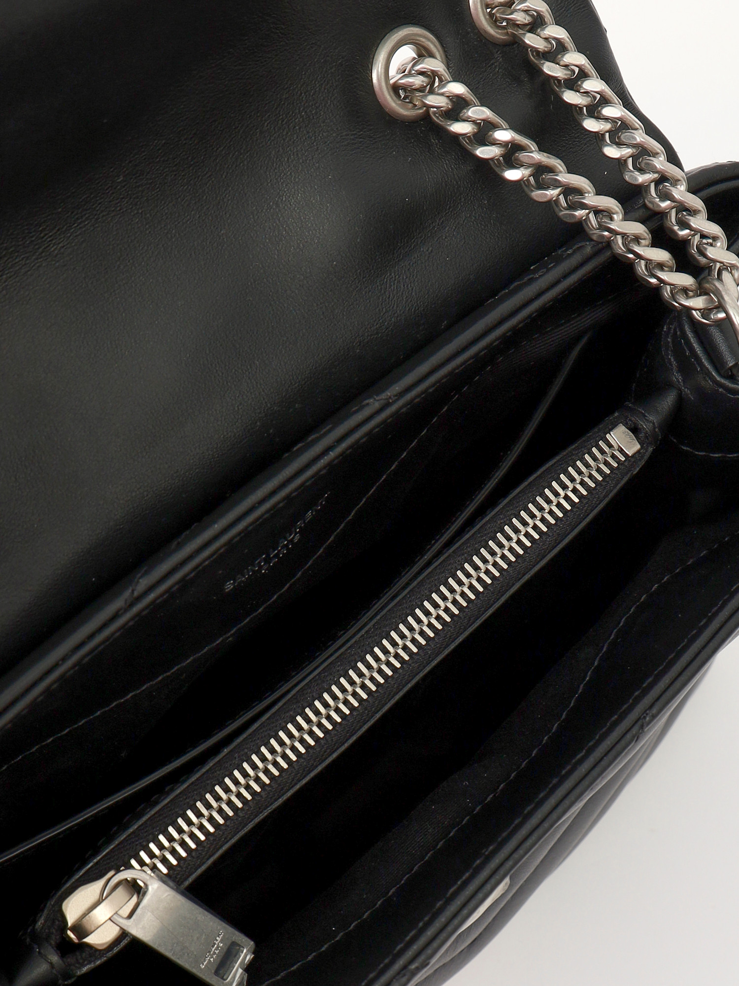 Saint Laurent Loulou 10