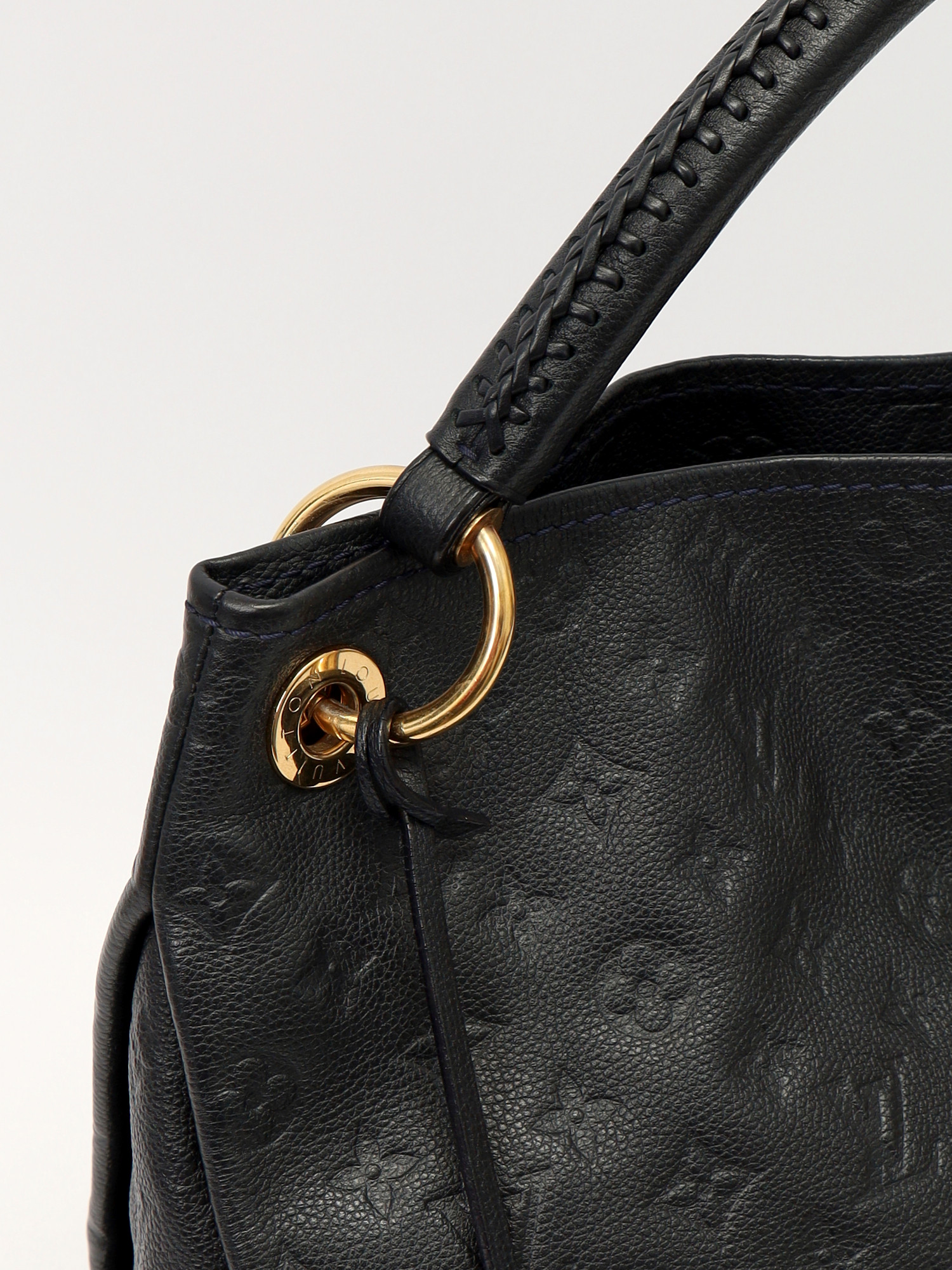 Louis Vuitton Artsy 5