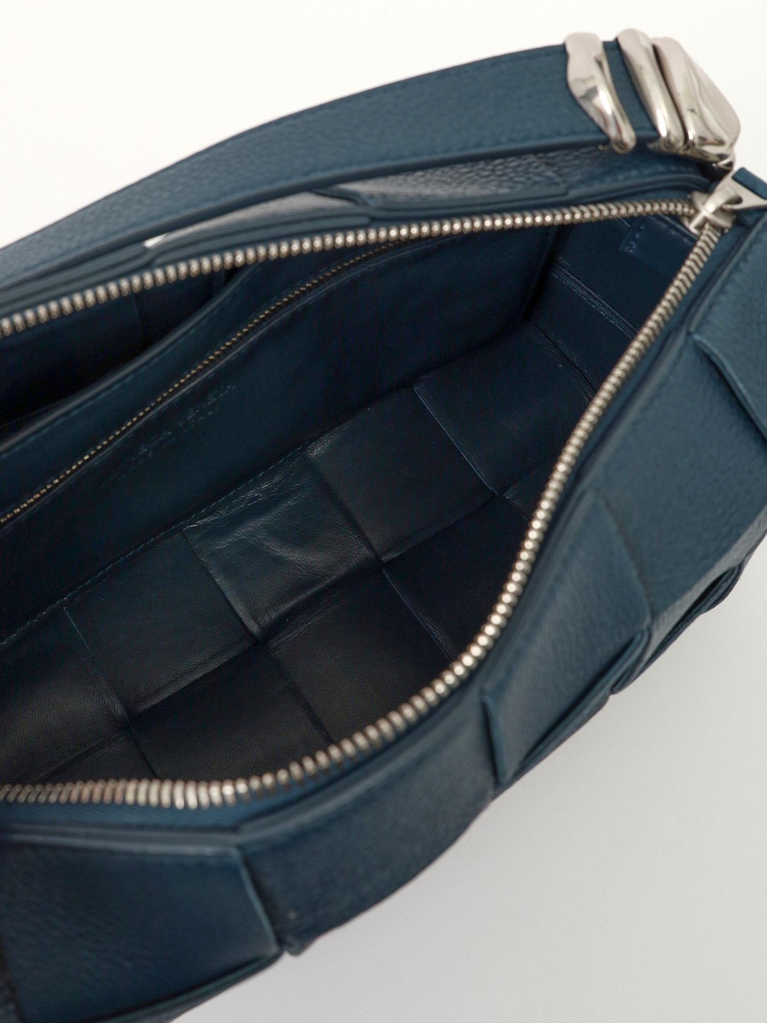 Bottega Veneta Cassette 8