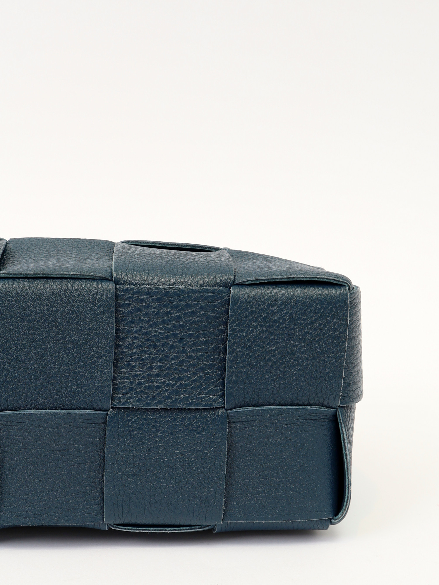 Bottega Veneta Cassette 7