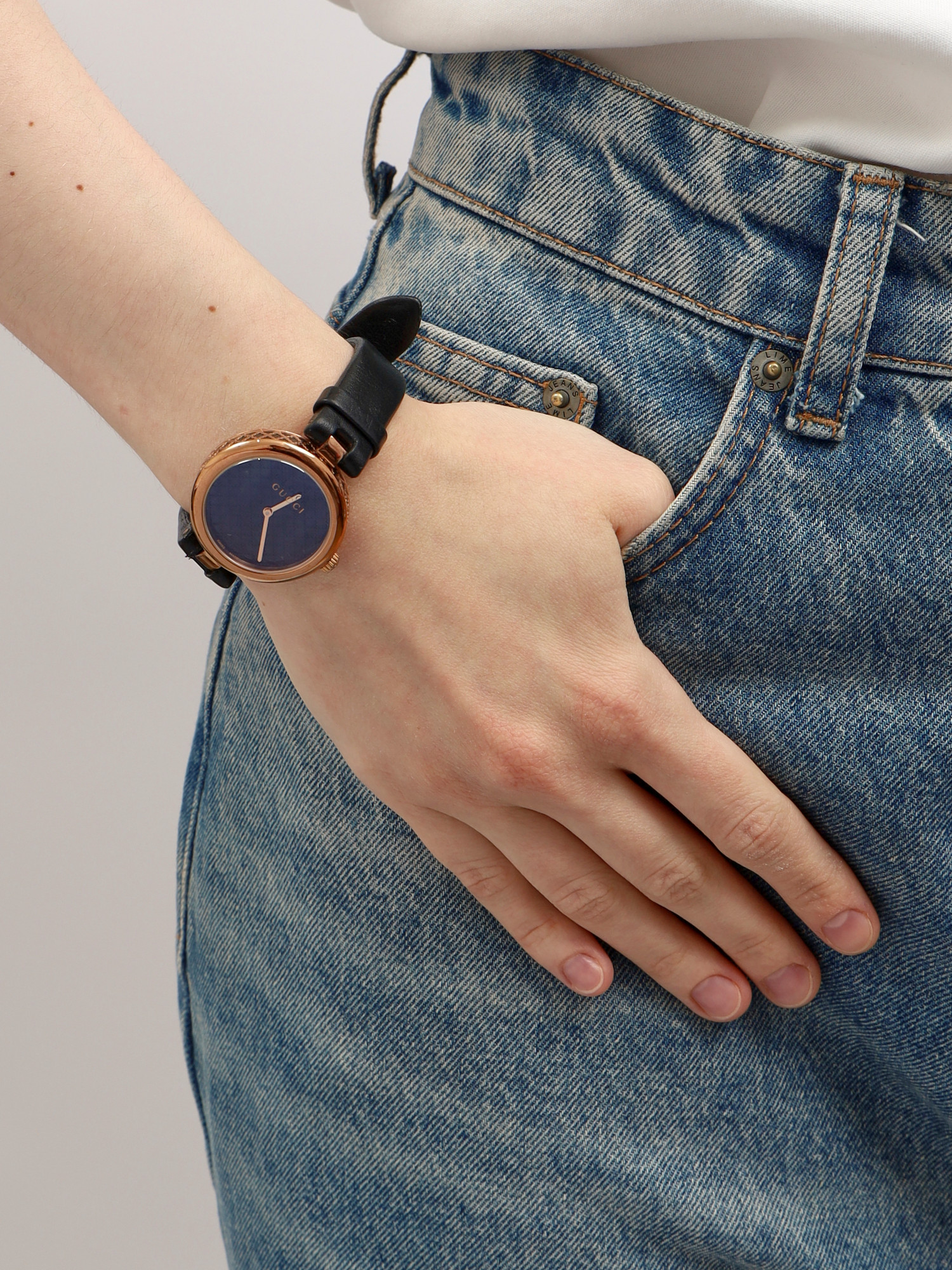 Gucci Watch  1