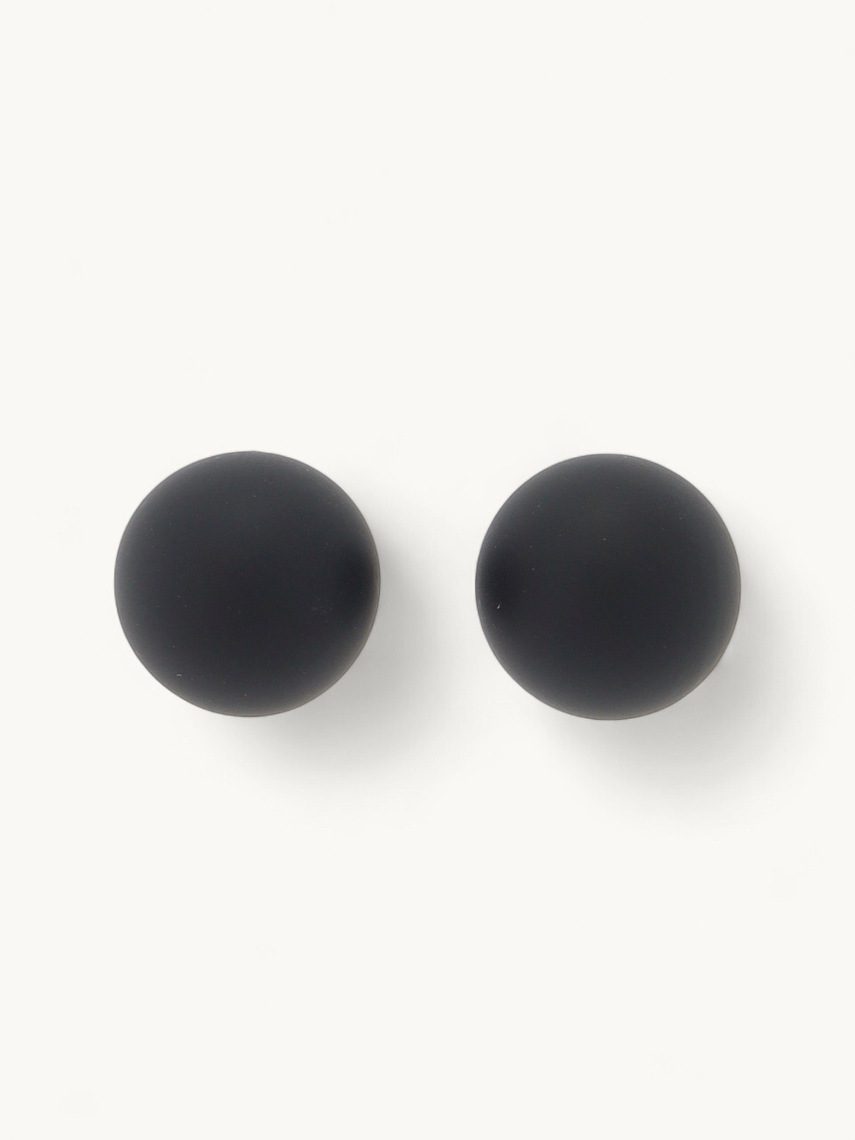 Dior Earrings  3