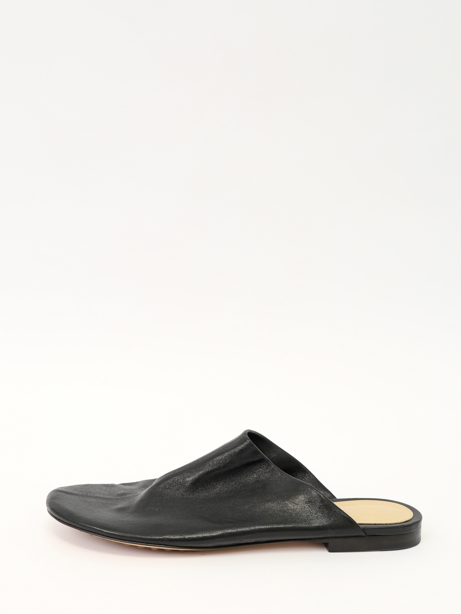 Bottega Veneta  38 2