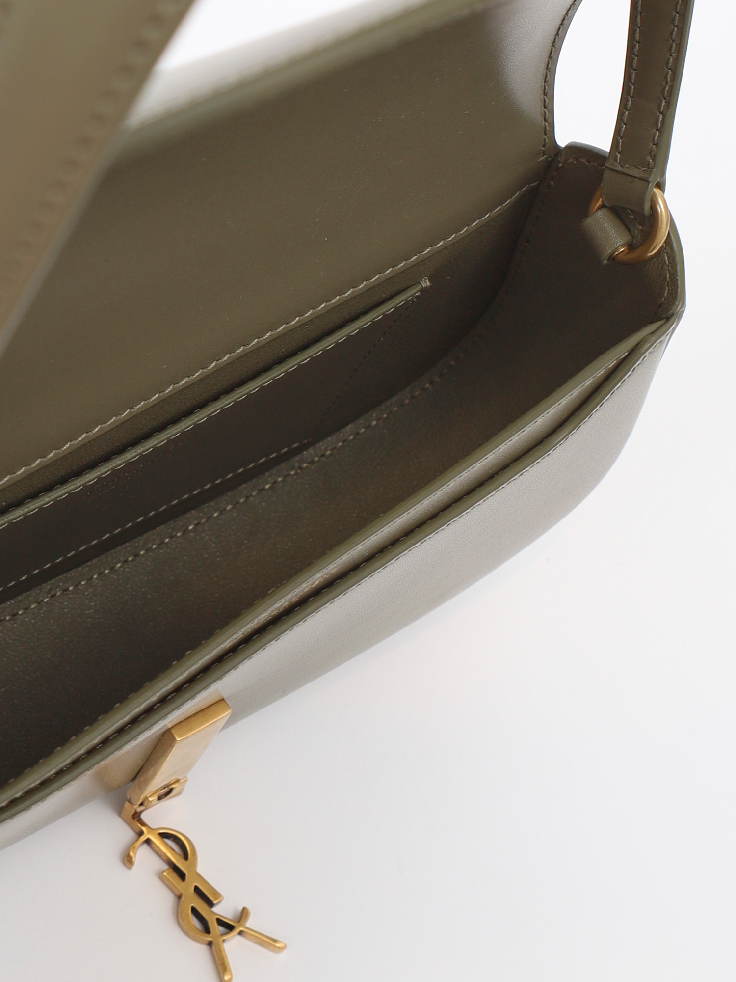 Saint Laurent Voltaire  10