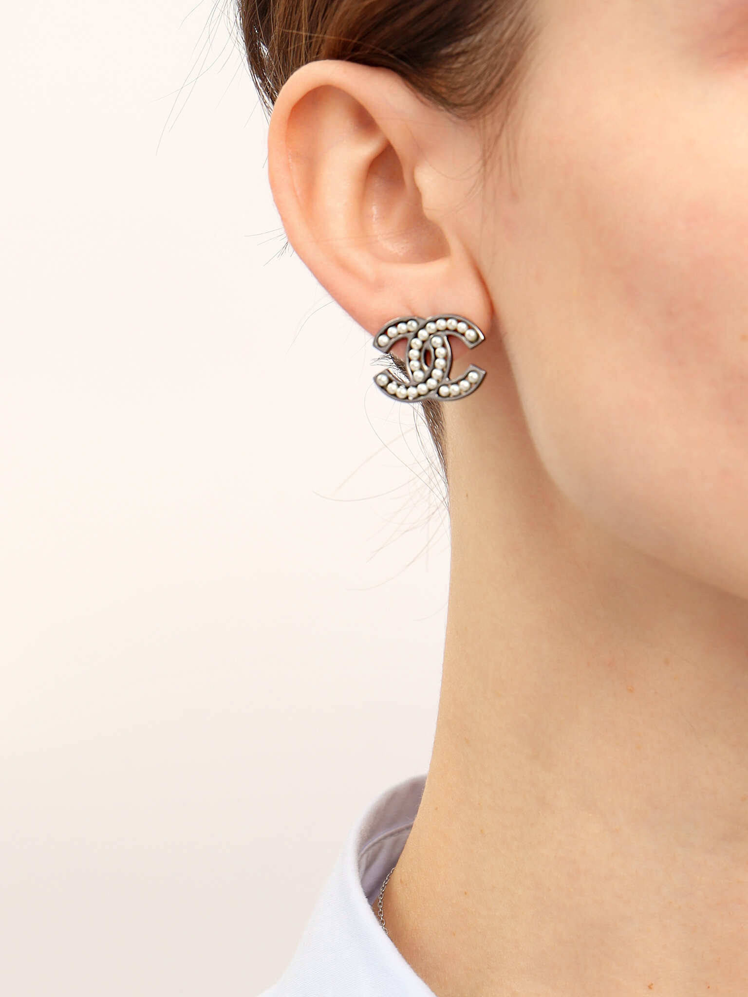 Chanel Earrings 1