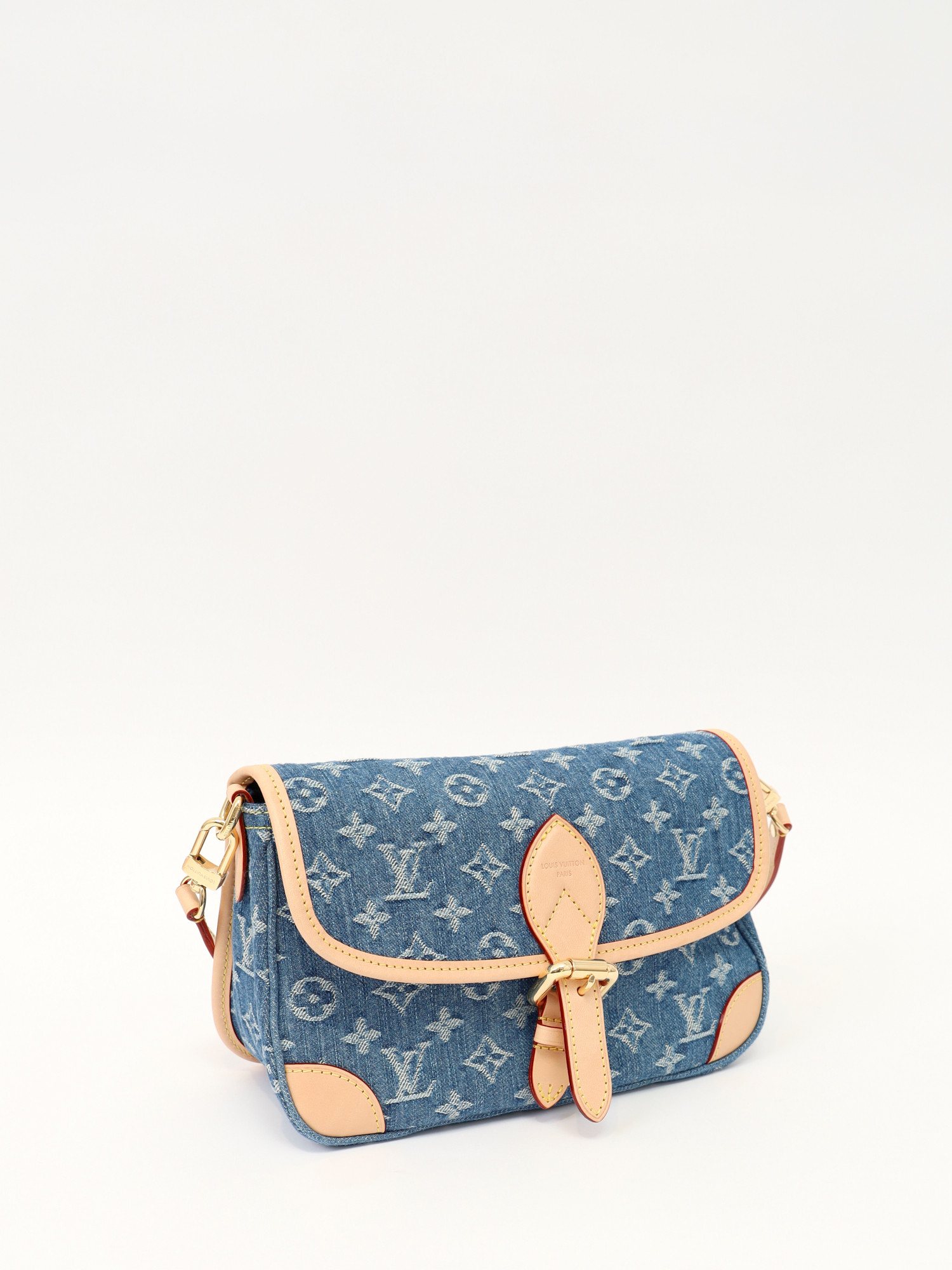 Сумки Louis Vuitton Diane изображение #3