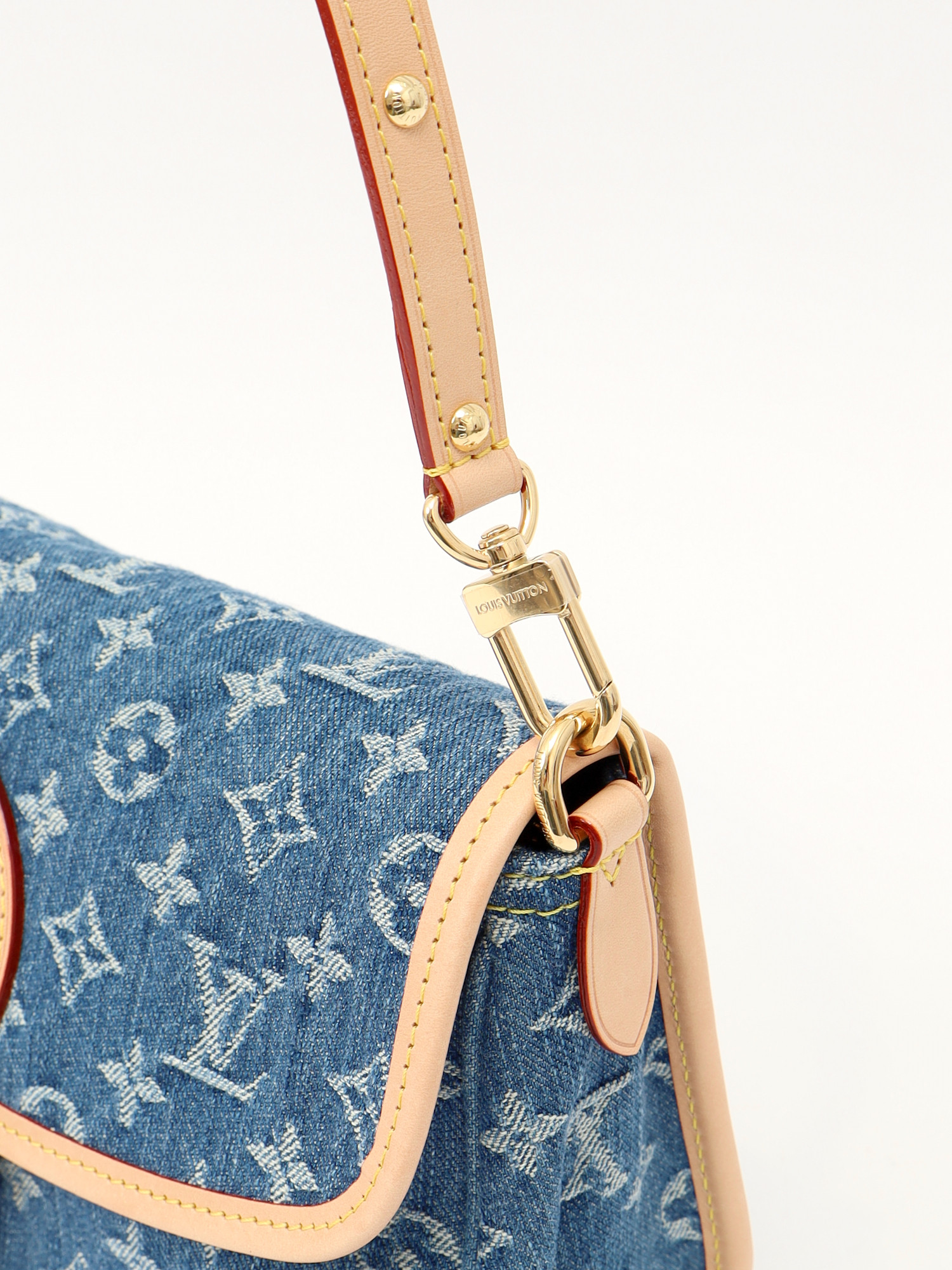 Сумки Louis Vuitton Diane изображение #8