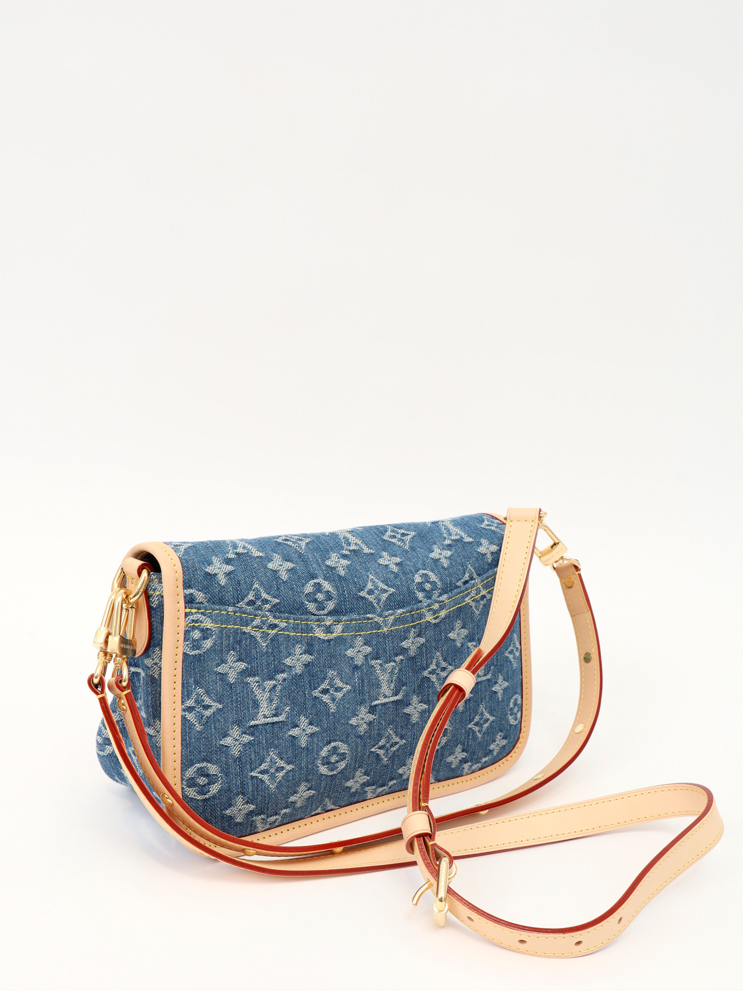 Сумки Louis Vuitton Diane изображение #4