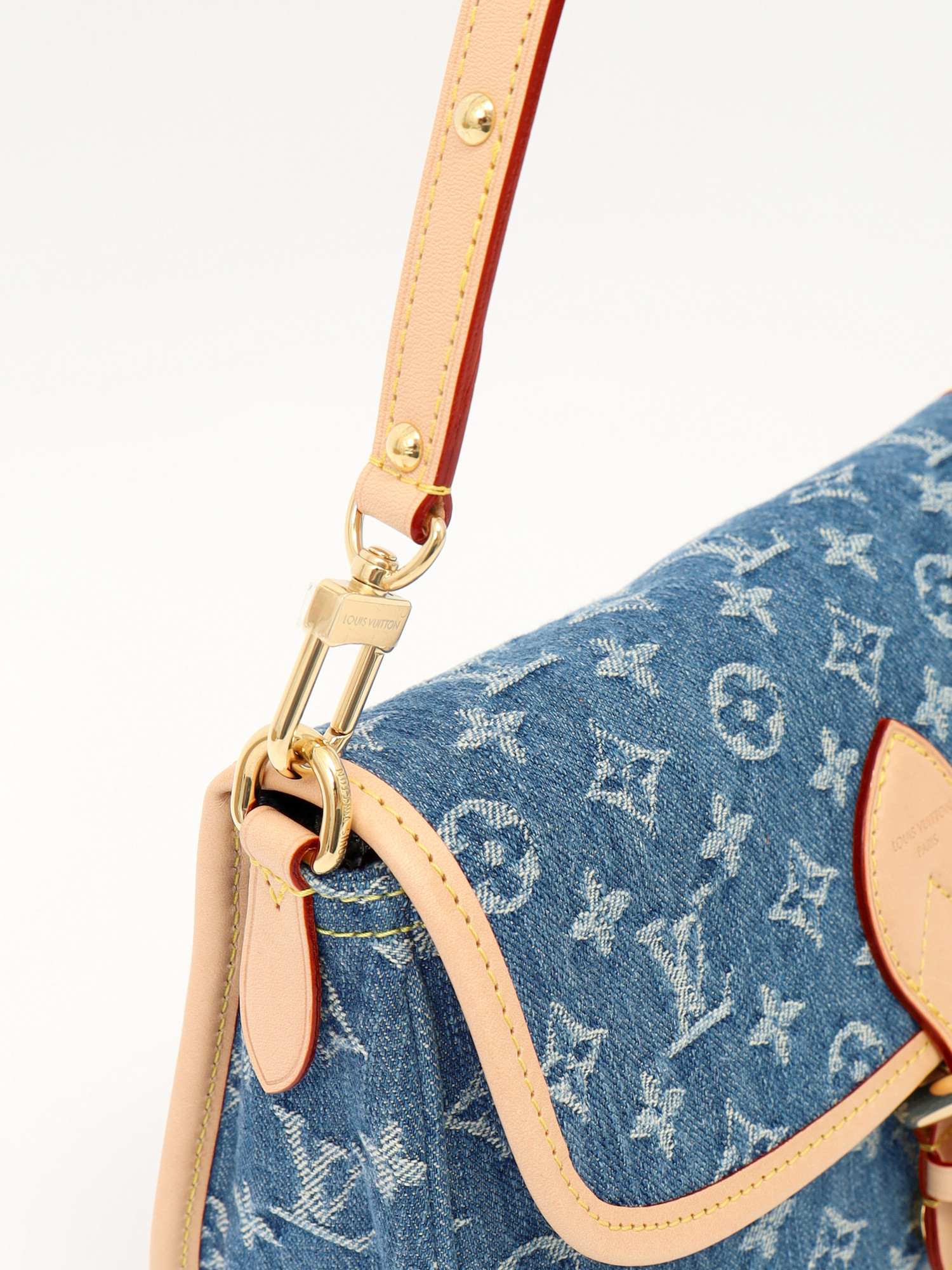 Сумки Louis Vuitton Diane изображение #7
