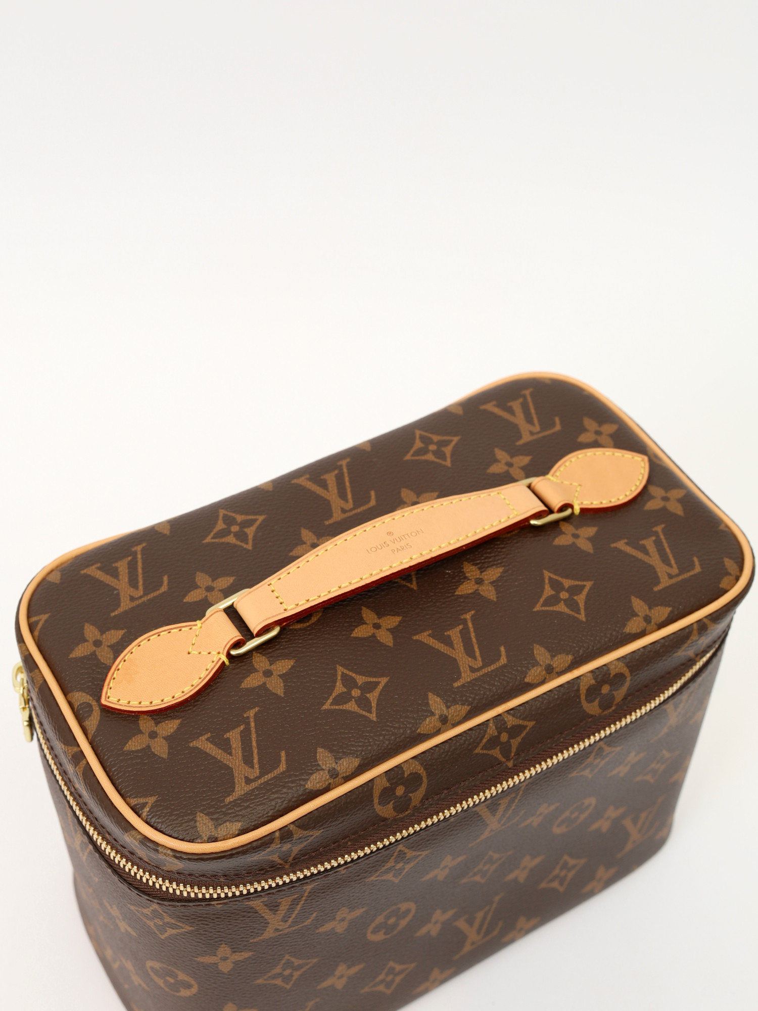 Louis Vuitton Nice  5