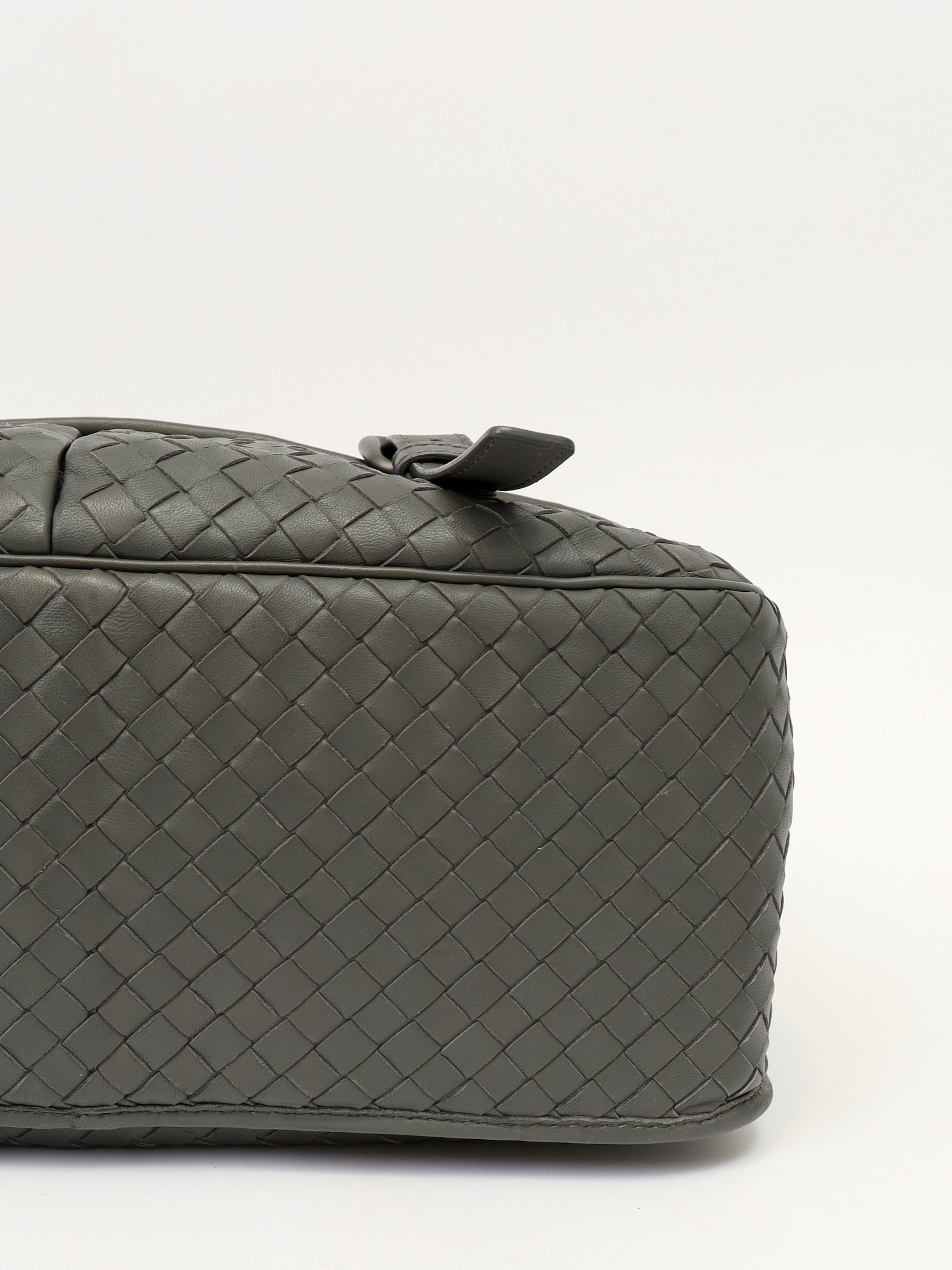 Bottega Veneta Gardena  10