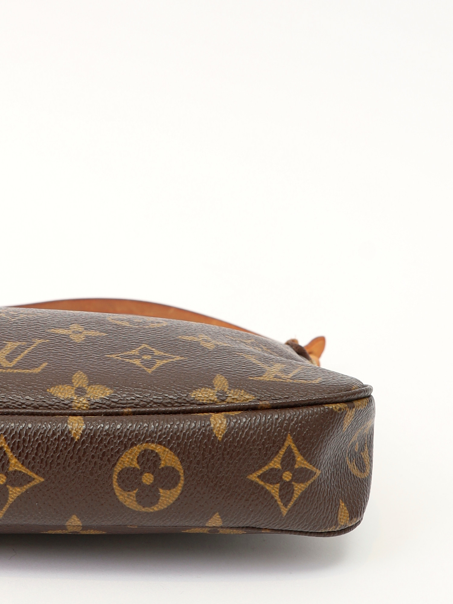 Louis Vuitton Pochette 7