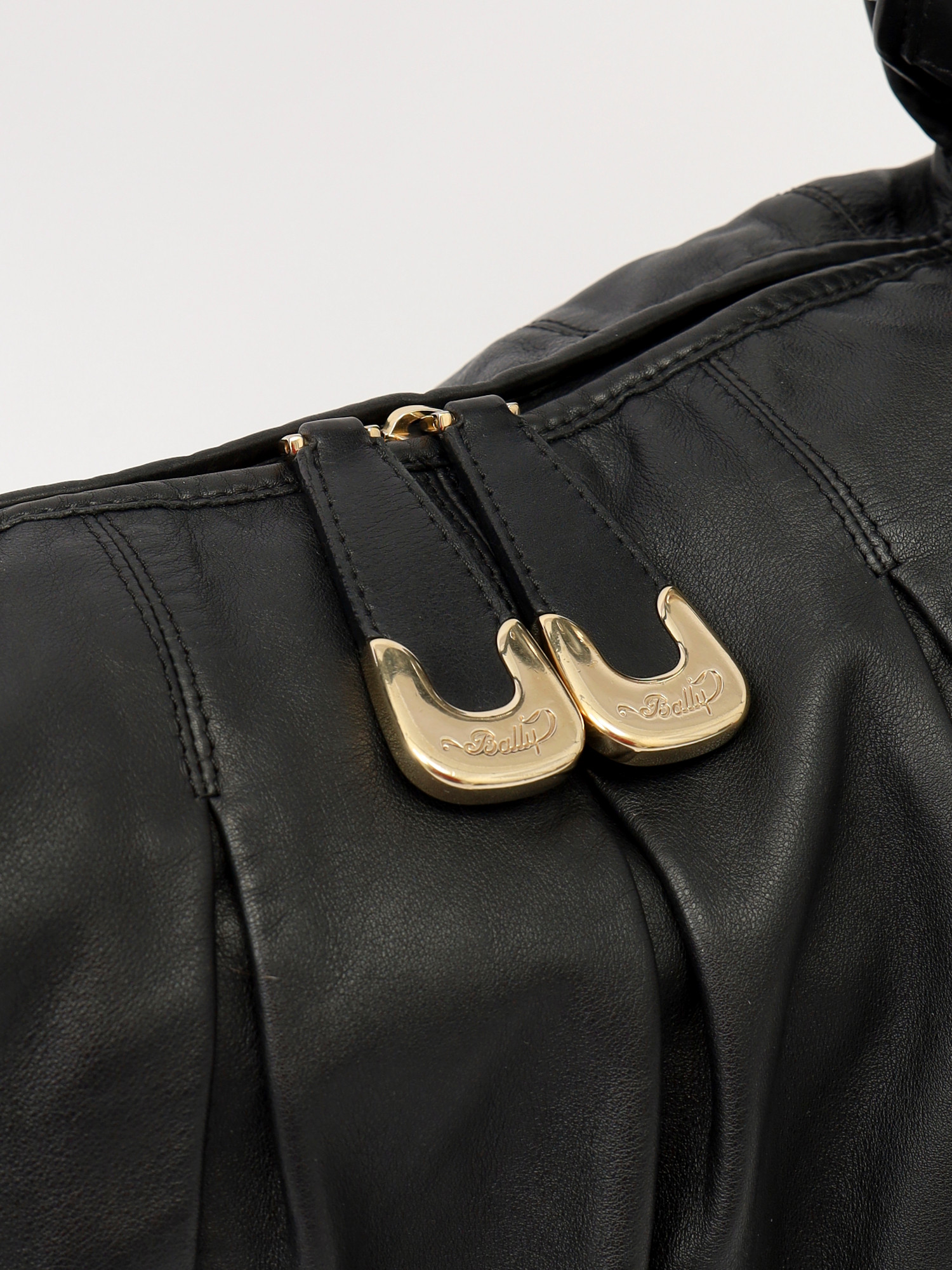 Bally Leather Bag  5