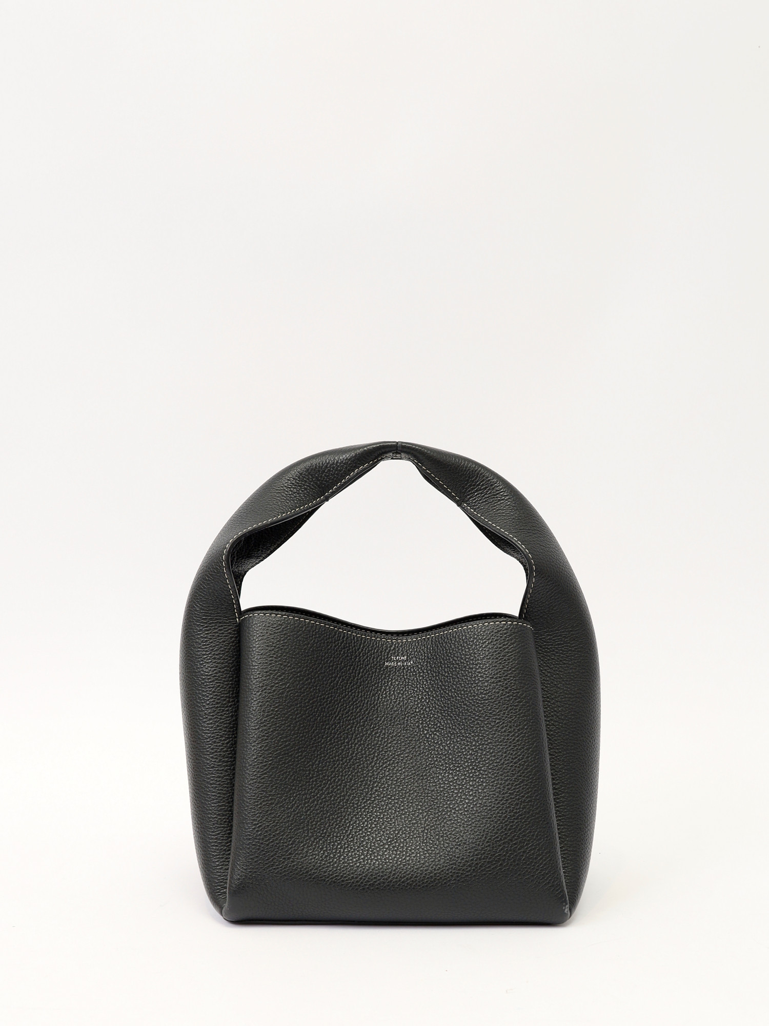 Toteme Bucket 0