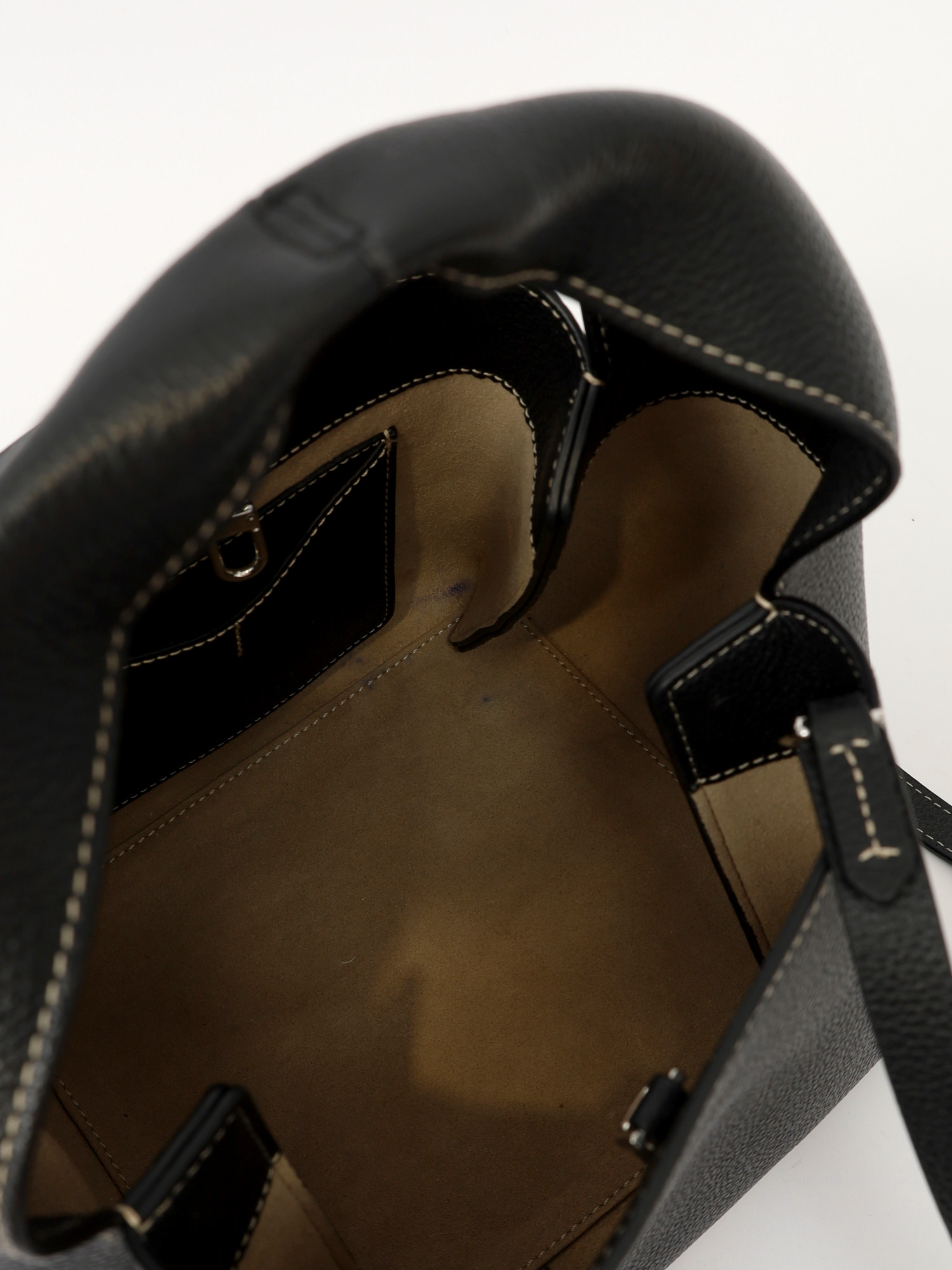 Toteme Bucket 11