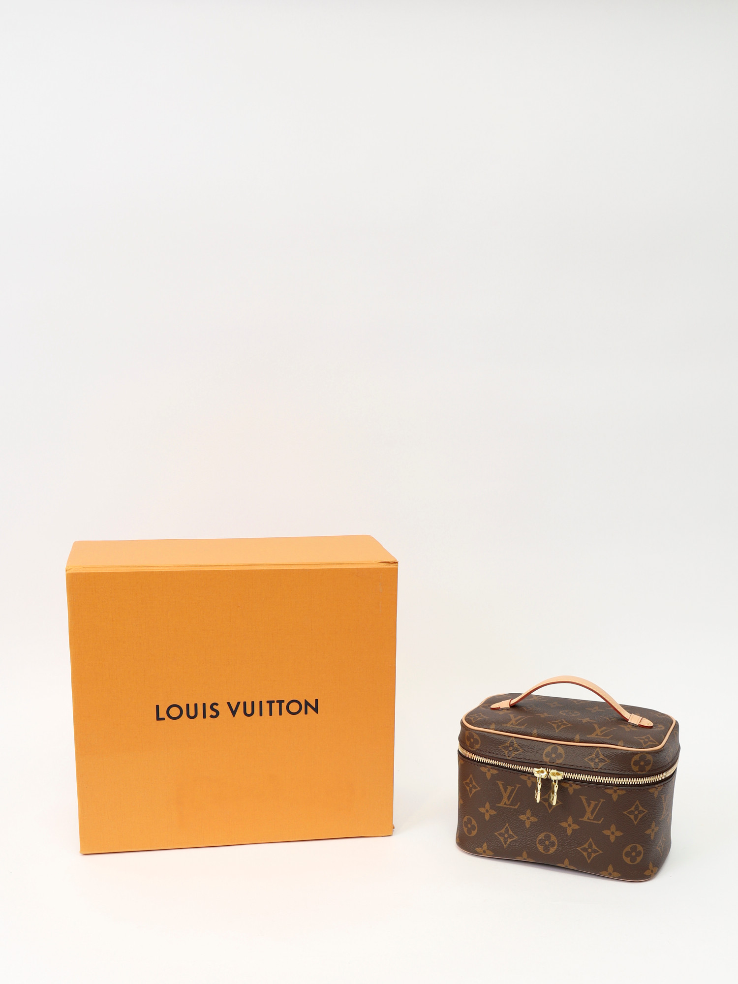 Louis Vuitton Nice 4