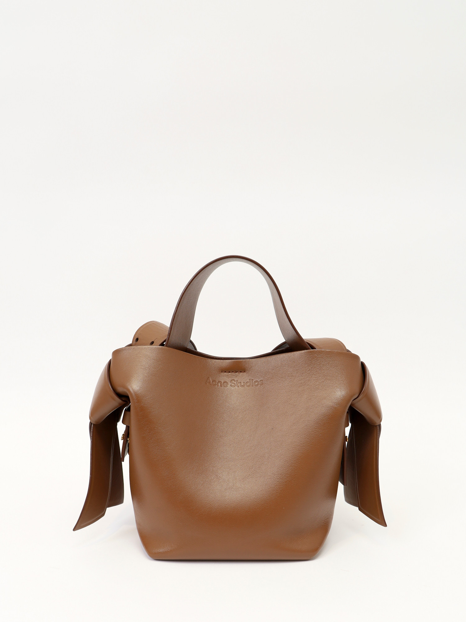 Acne Studios Musubi 0