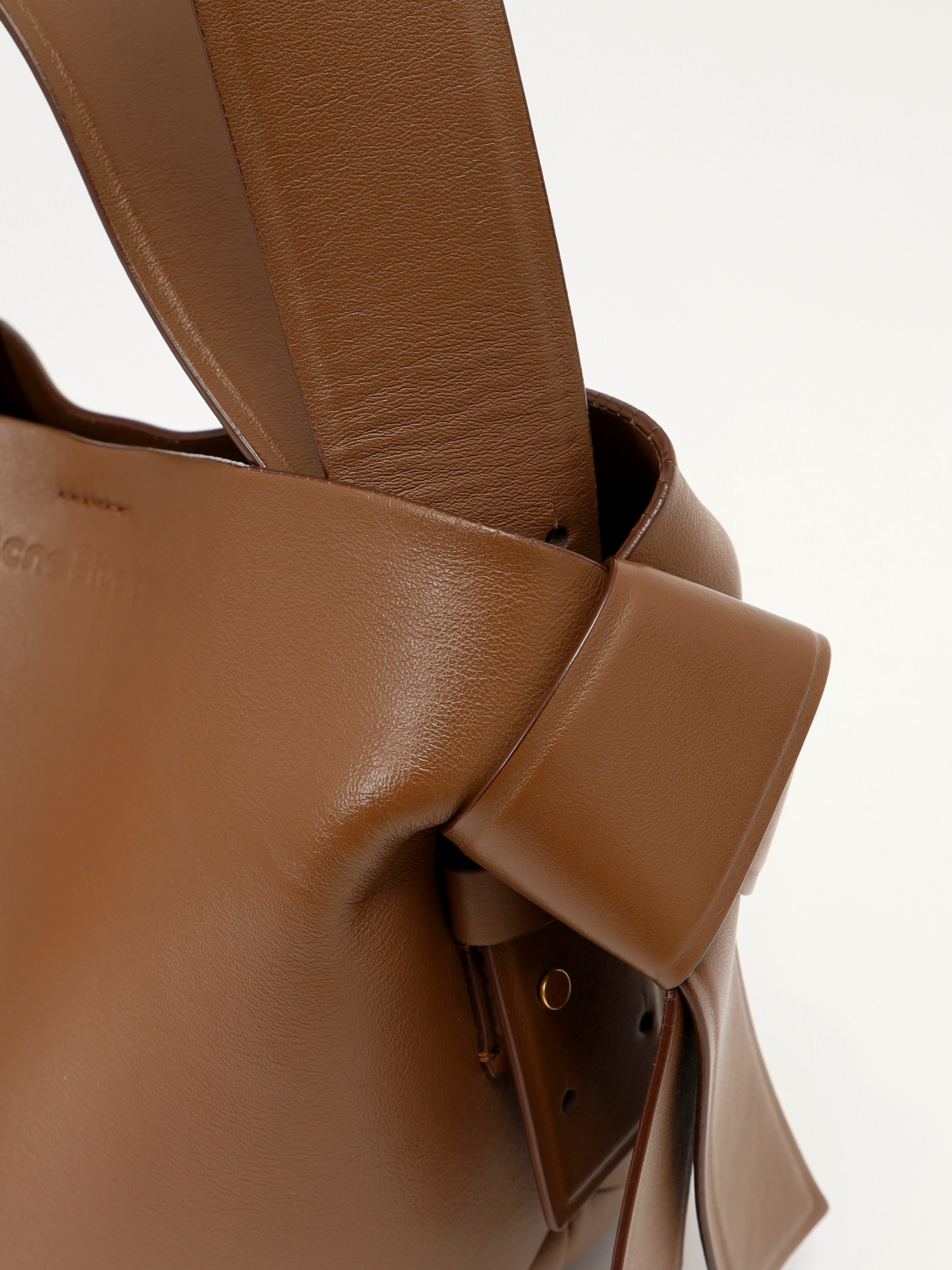 Acne Studios Musubi 7