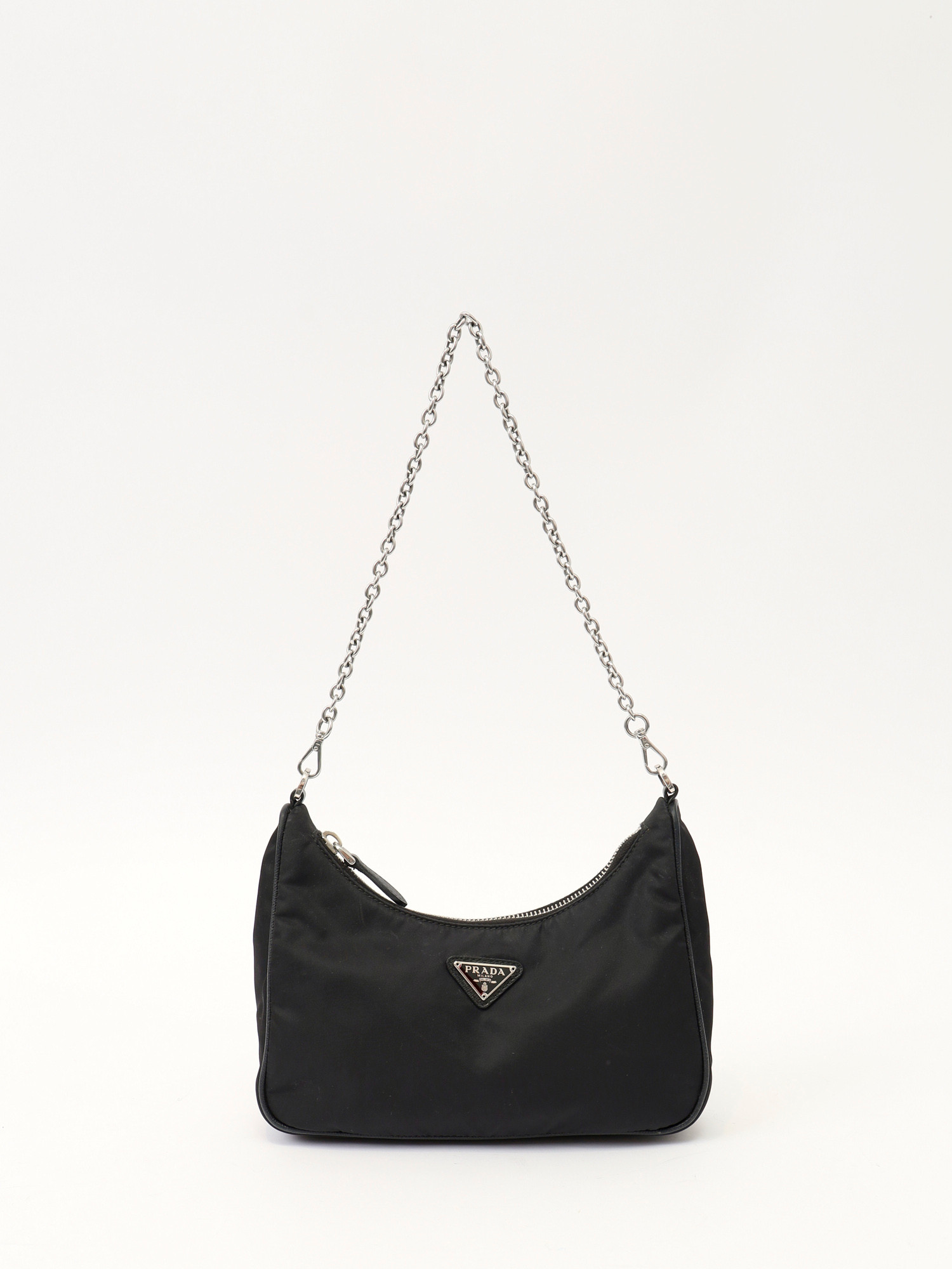 Сумки Prada Re-Edition 2005 изображение #1
