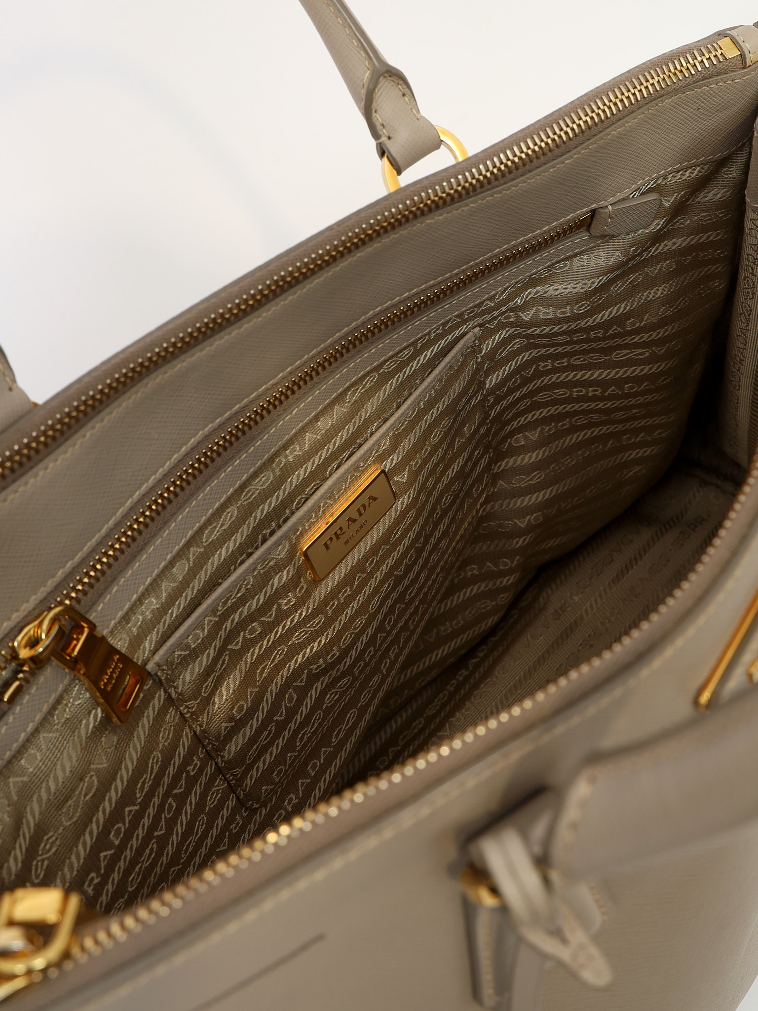 Сумки Prada Galleria изображение #10