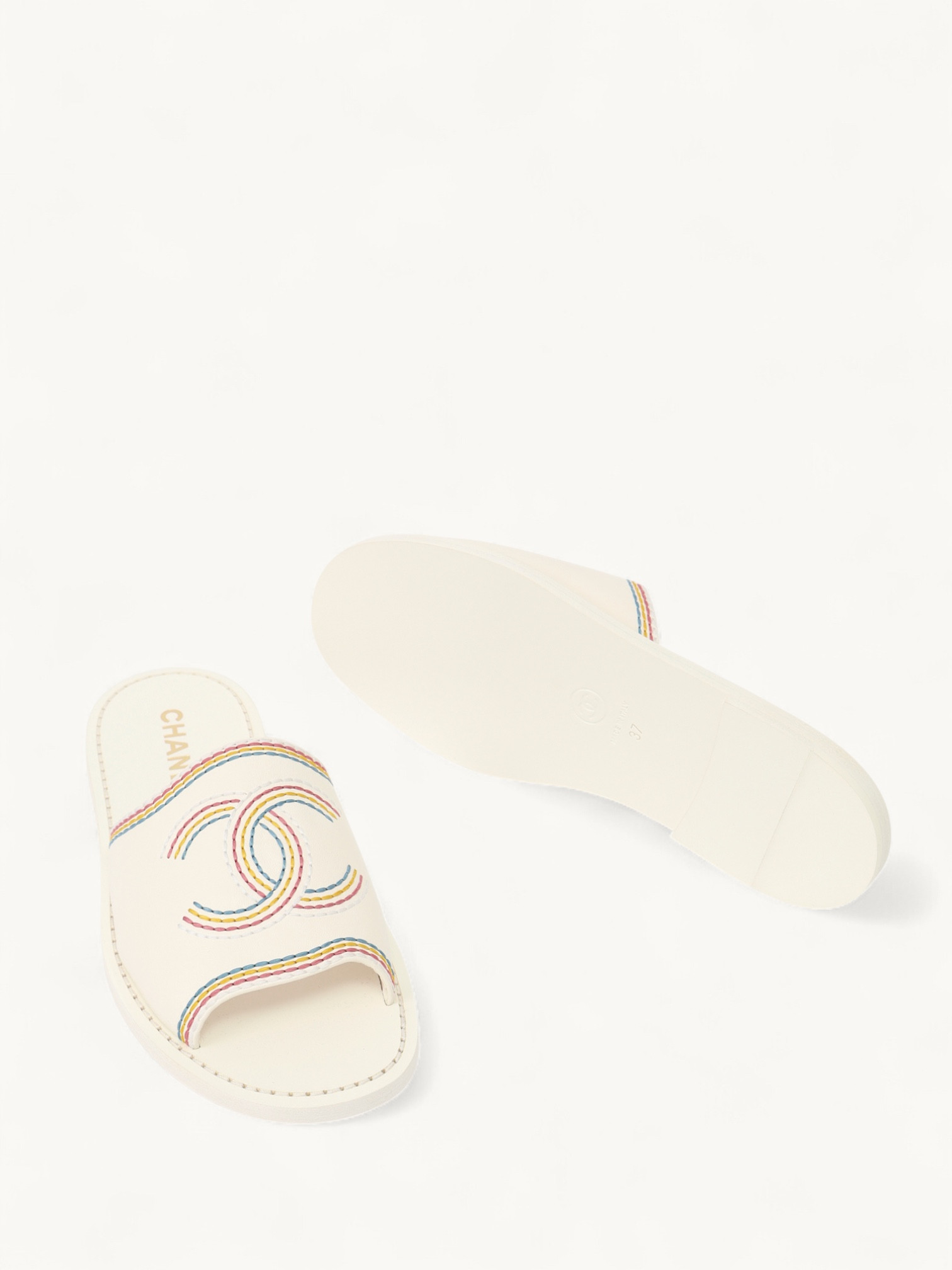 Chanel Shoes 37 9
