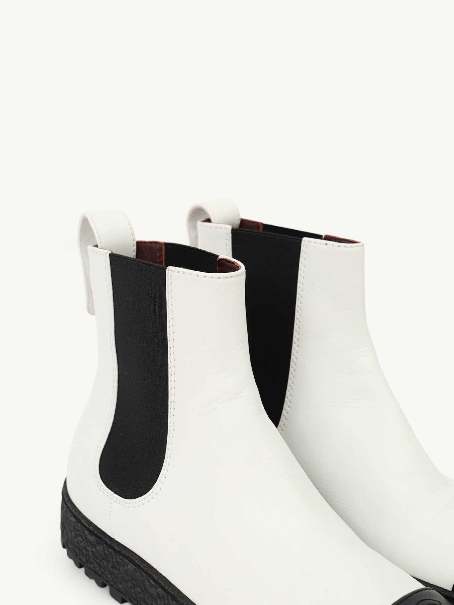 Chanel Shoes 40 7