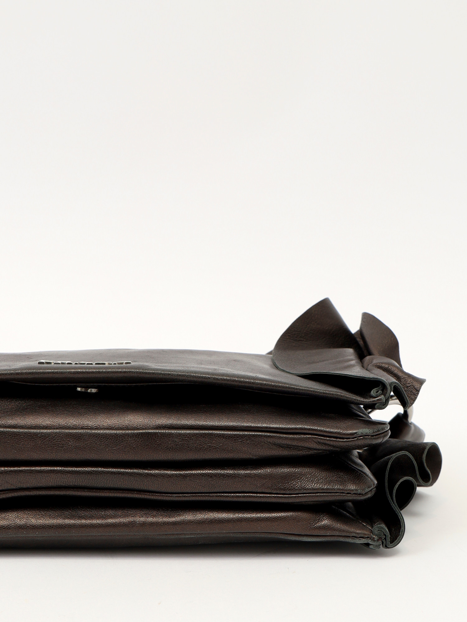 Prada Leather bag 8