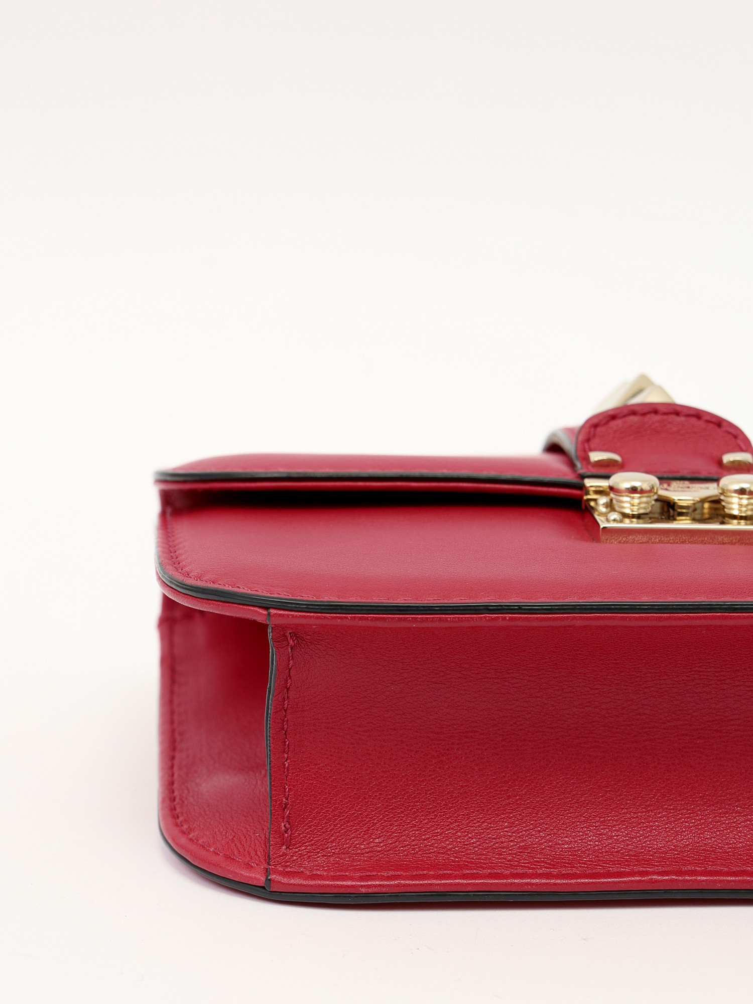 Valentino Glam lock 9
