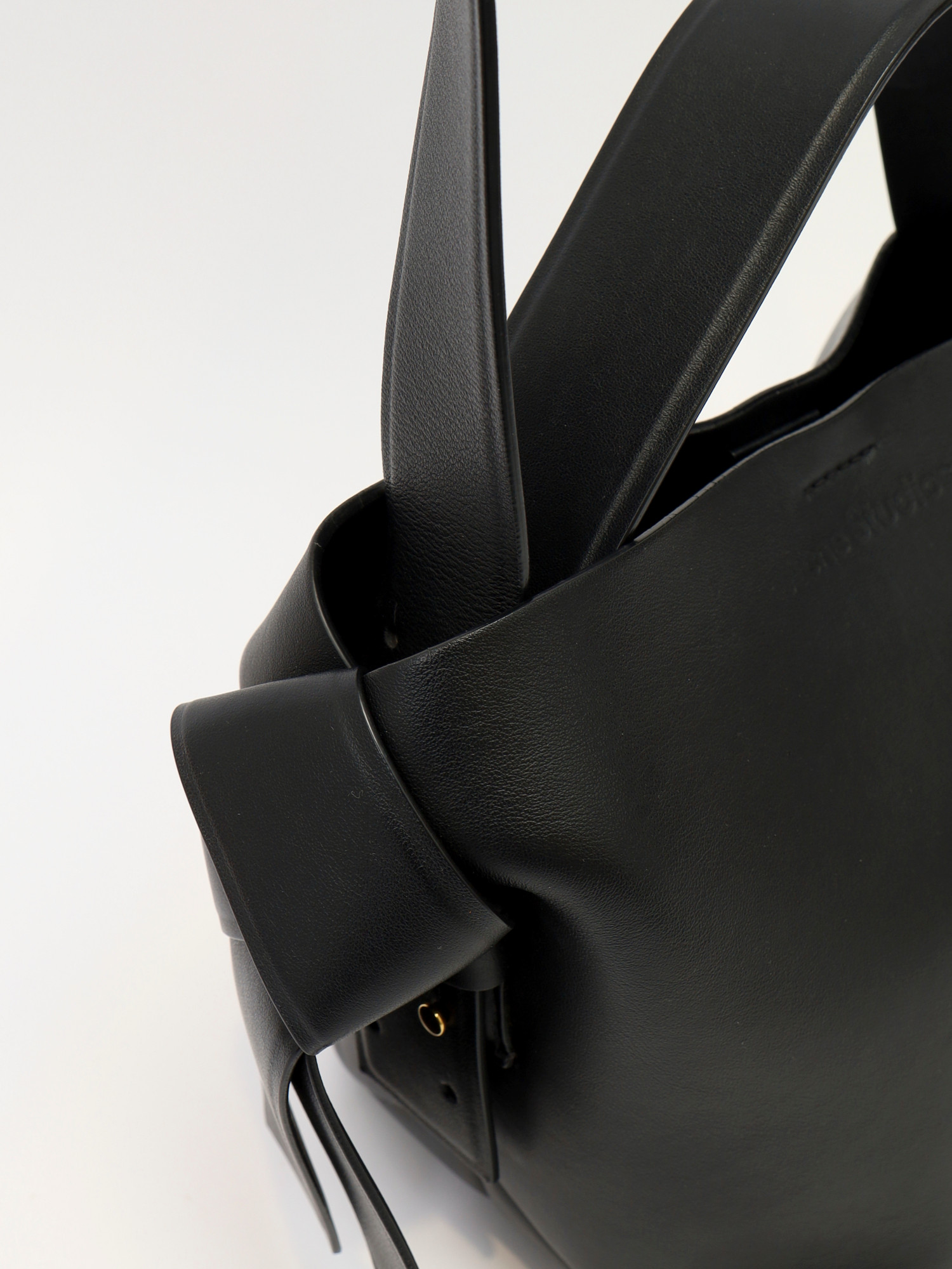 Acne Studios Musubi 6