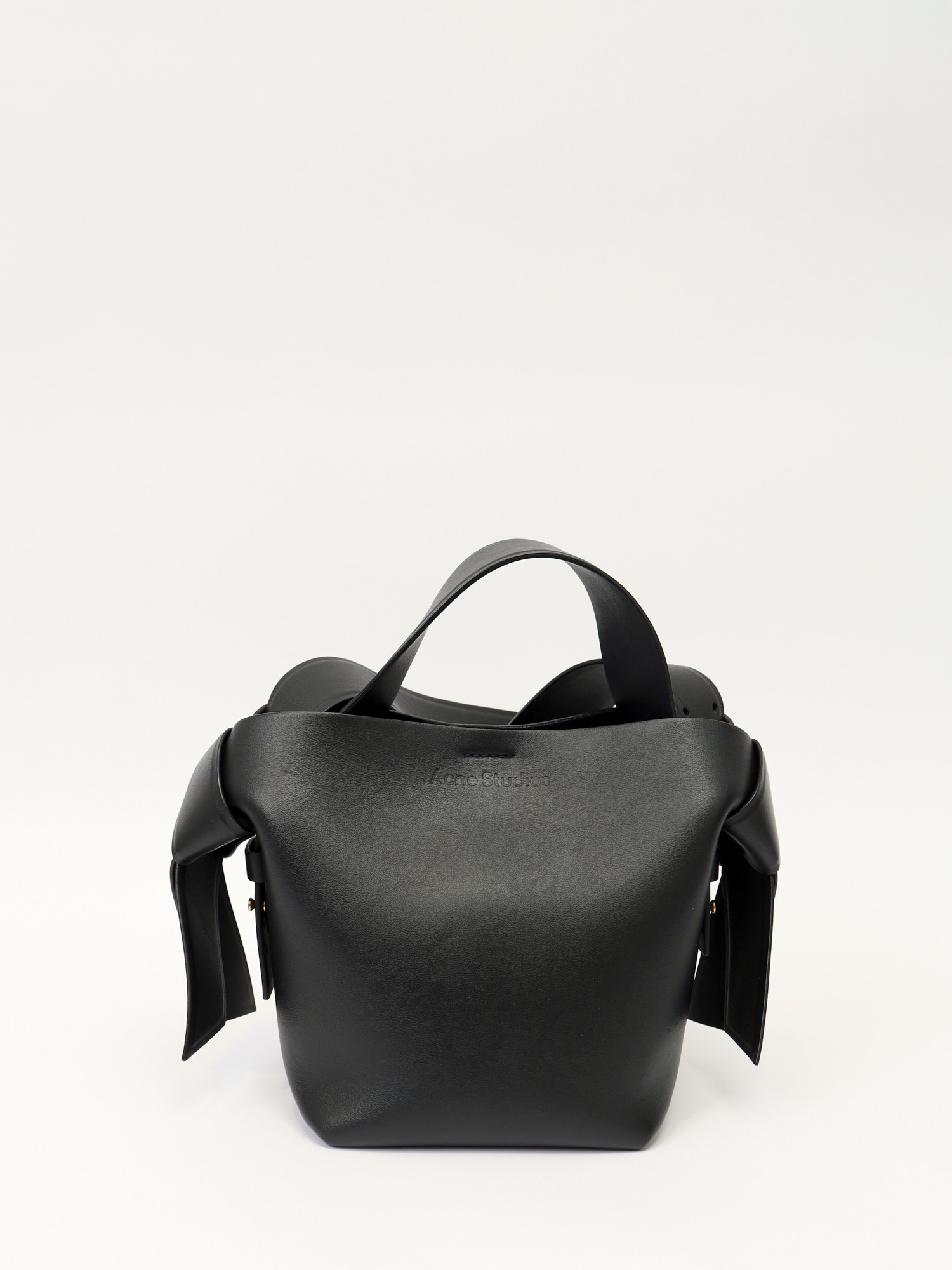 Acne Studios Musubi 0