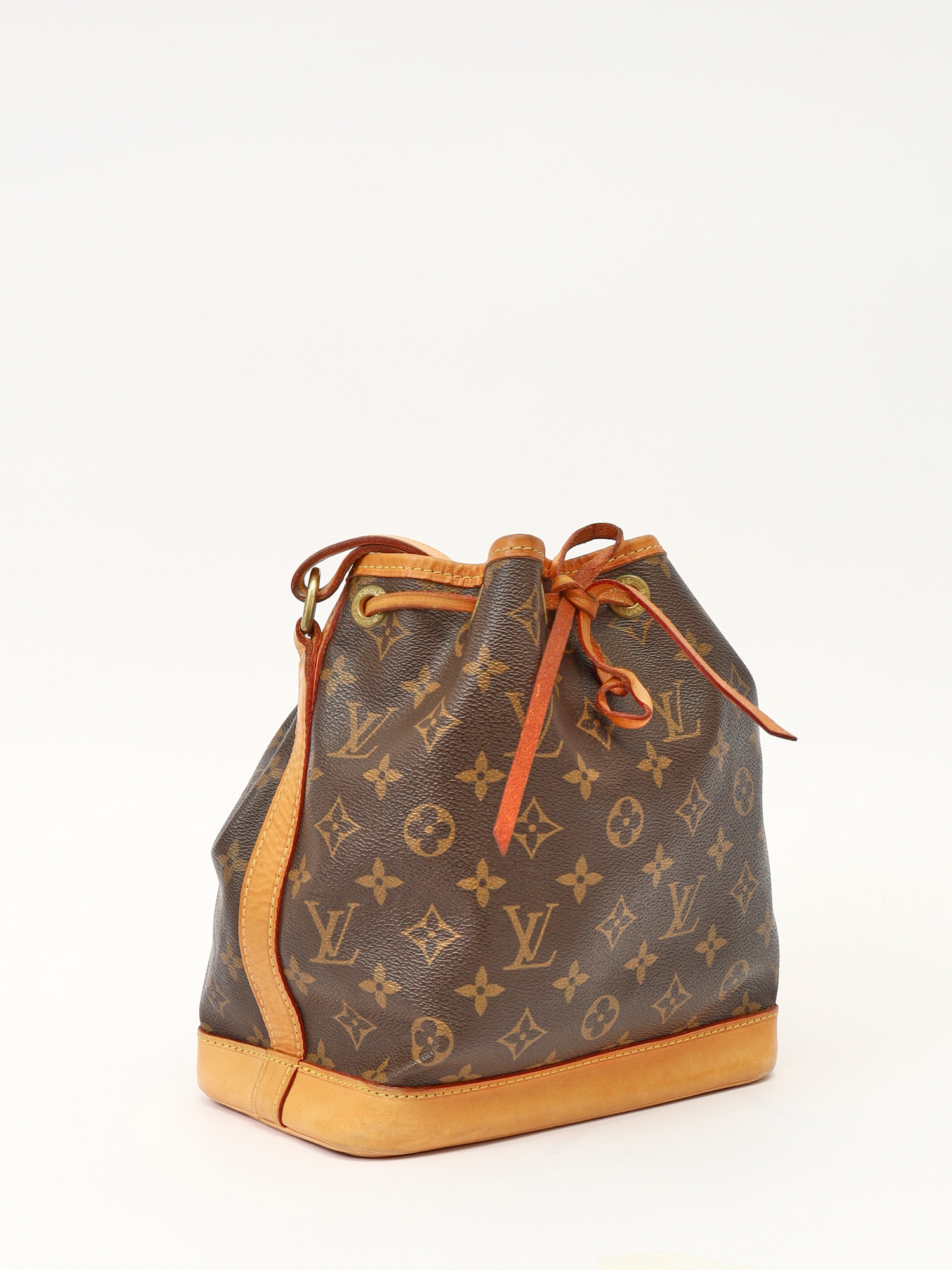 Сумки Louis Vuitton Noe изображение #3