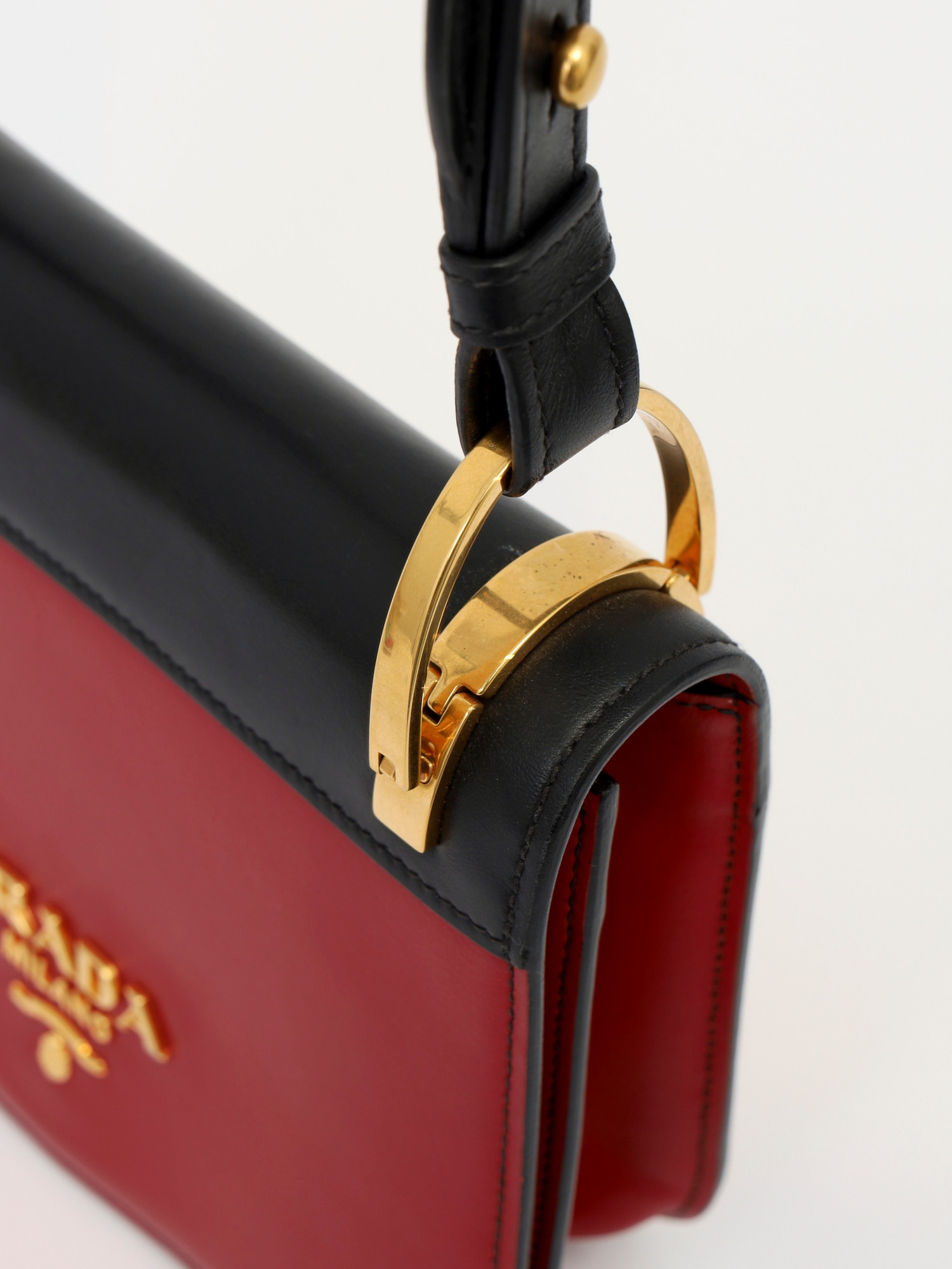 Prada Pionniere 7